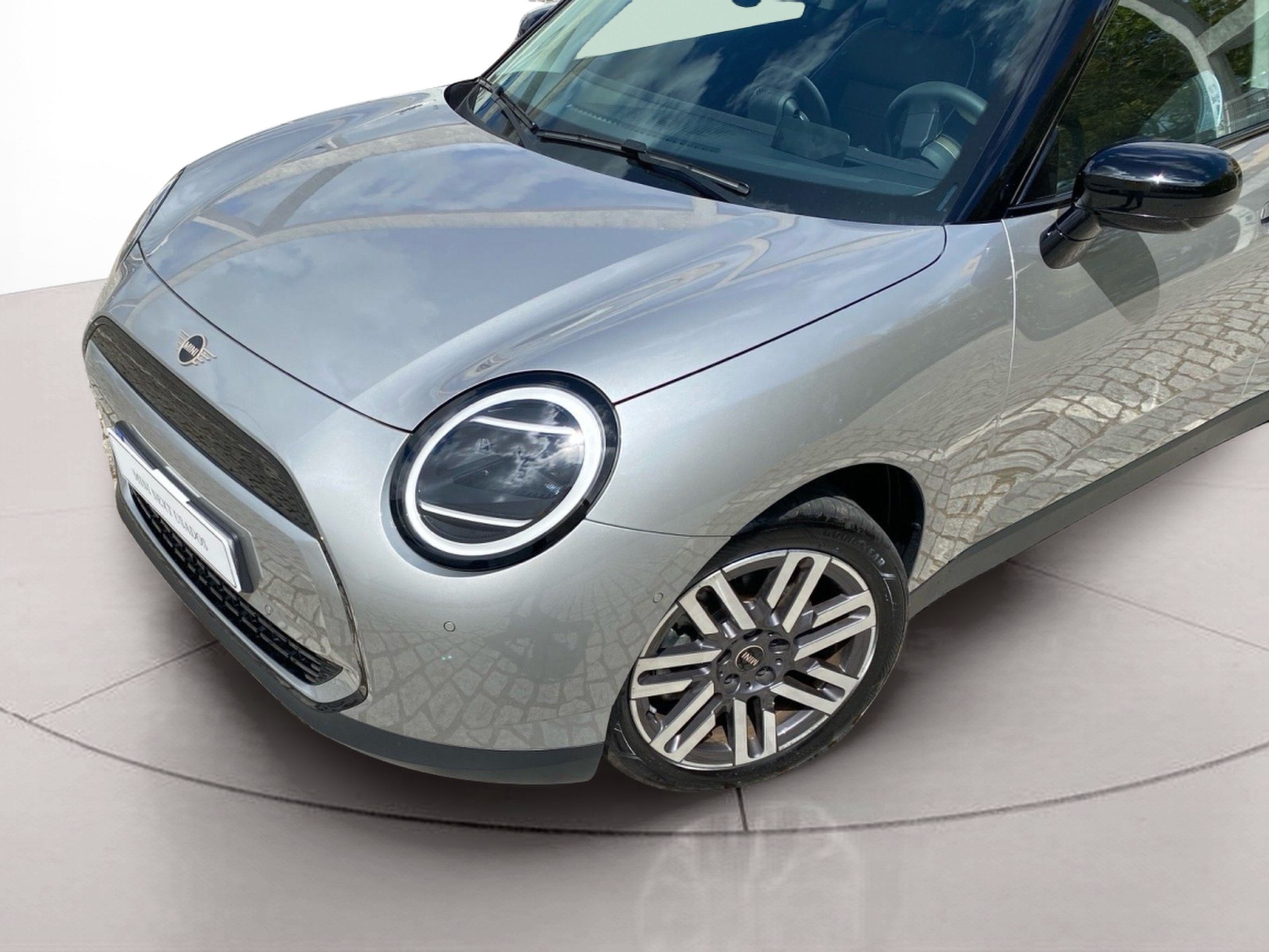 fotoG 5 del MINI MINI 3 Portas Cooper E 135 kW (184 CV) 184cv Elétrico de 2024 em Vila Nova de Gaia