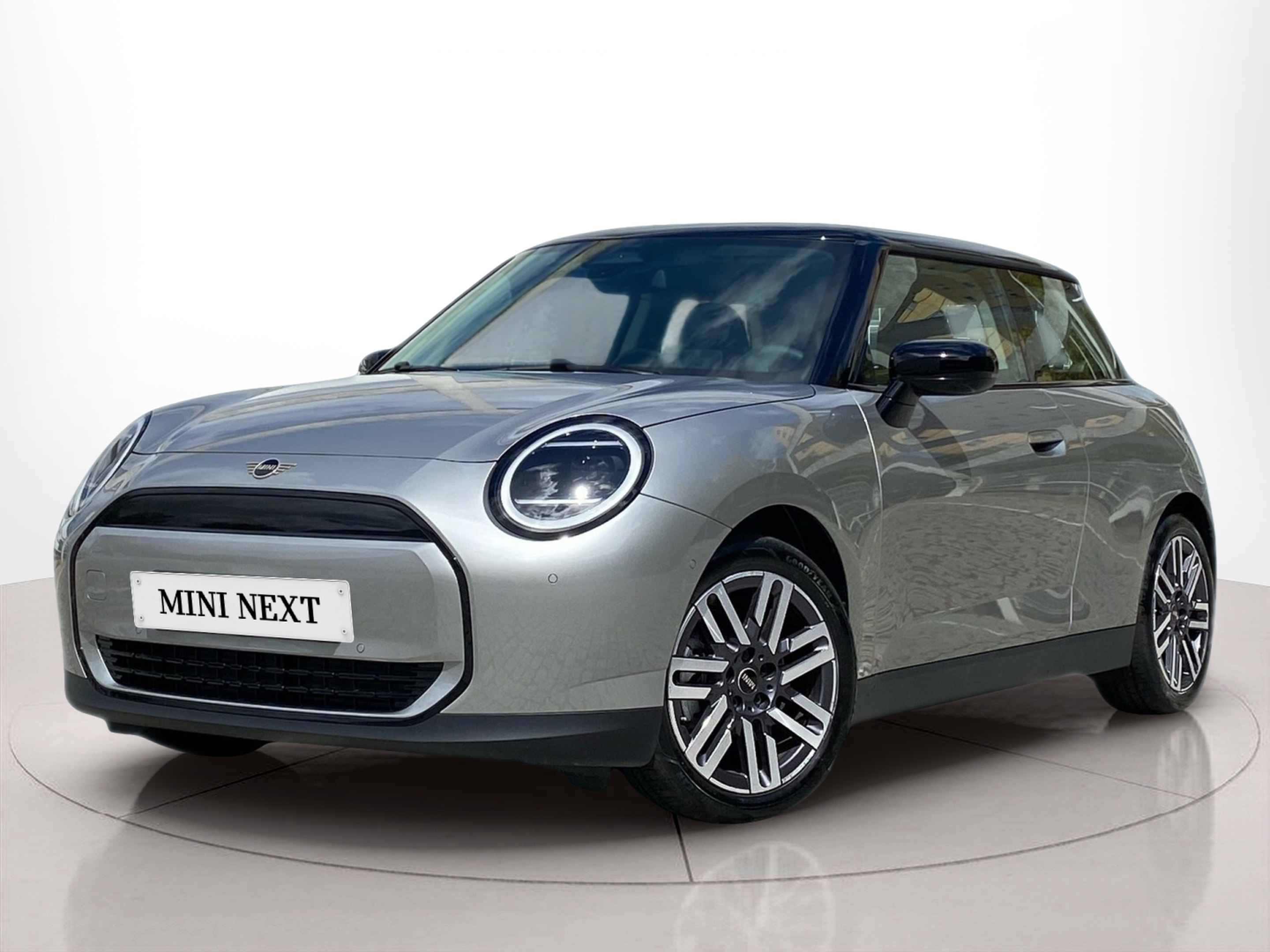 Fotos de MINI 3 Portas Cooper E 135 kW (184 CV)