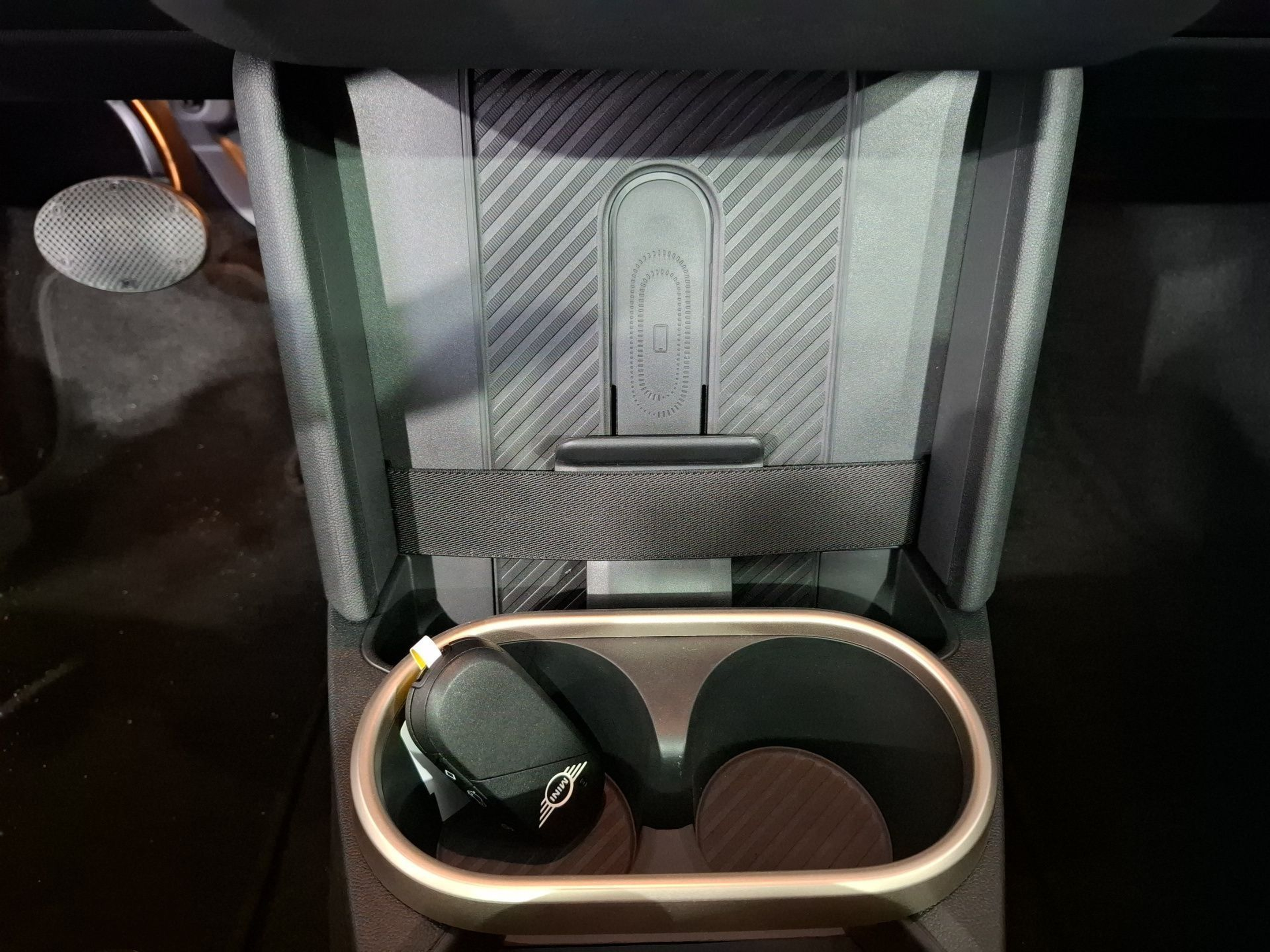 fotoG 18 del MINI MINI 3 Portas Cooper S 150 kW (204 CV) 204cv Gasolina de 2025 em Vila Nova de Gaia