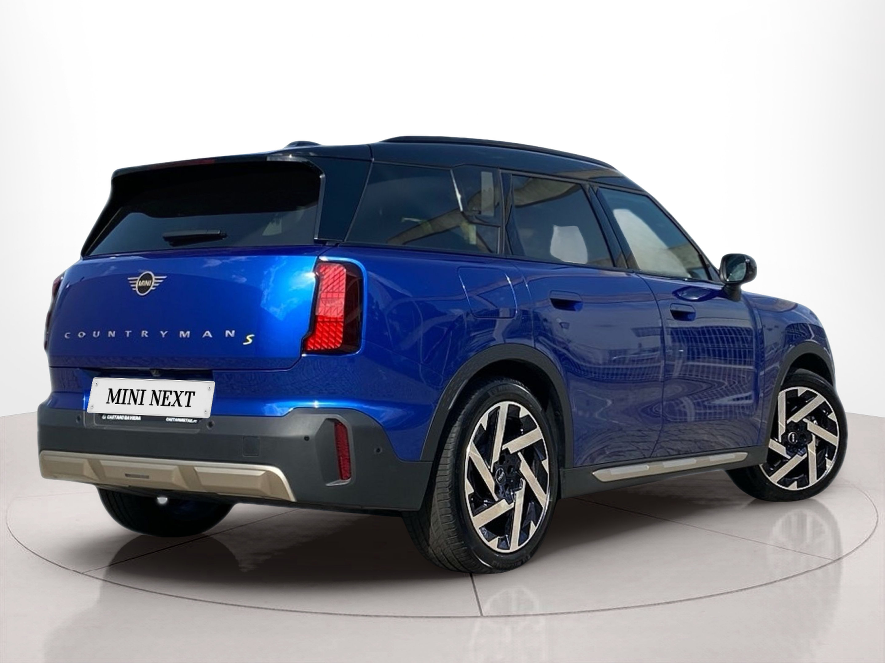 fotoG 3 del MINI MINI Countryman SE ALL4 	230 kW (313 CV) 313cv Elétrico de 2025 em Vila Nova de Gaia