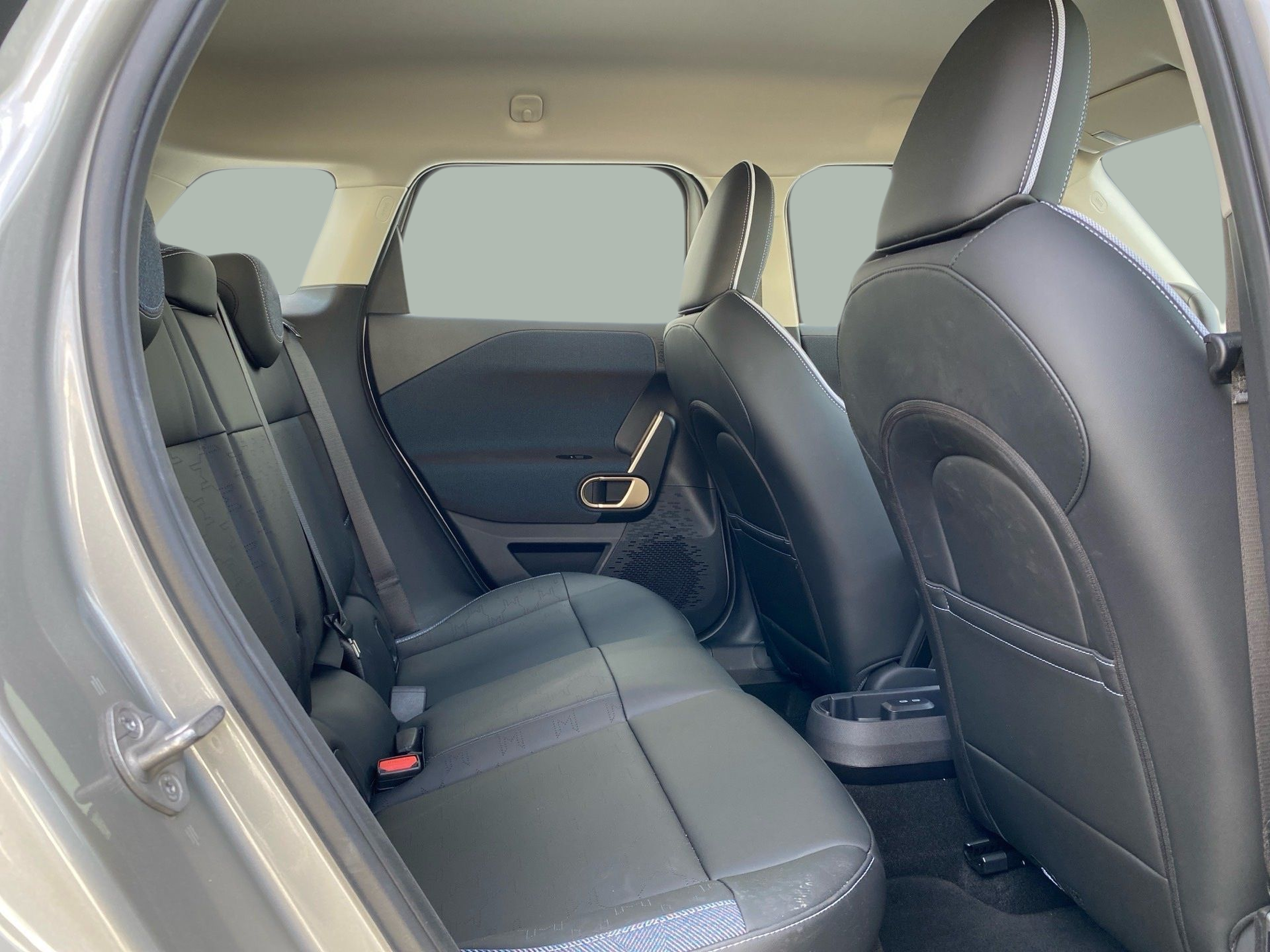 fotoG 8 del MINI MINI Aceman E 135 kW (184 CV) 184cv Elétrico de 2025 em Vila Nova de Gaia