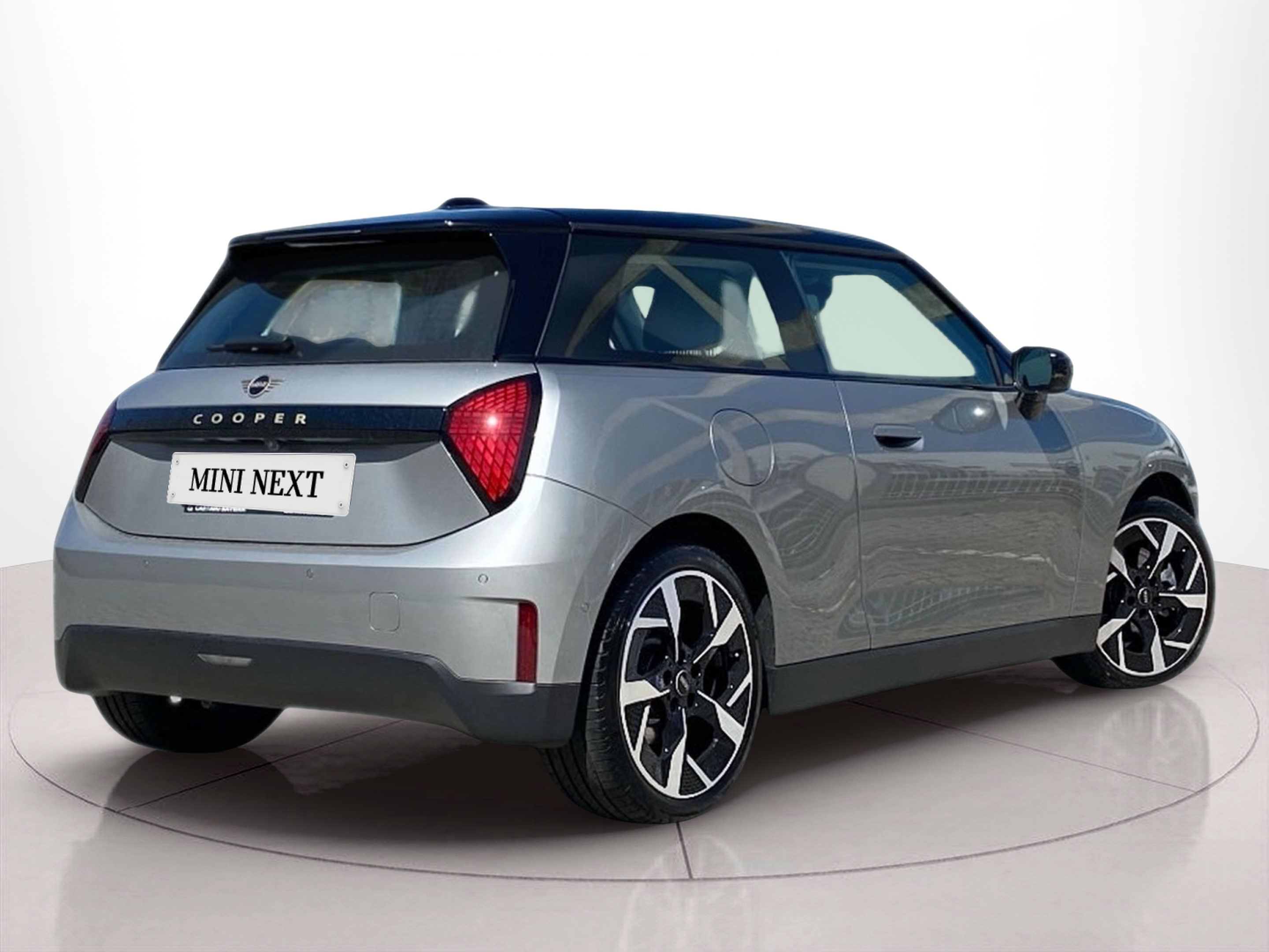 fotoG 3 del MINI MINI 3 Portas Cooper E 135 kW (184 CV) 184cv Elétrico de 2025 em Vila Nova de Gaia