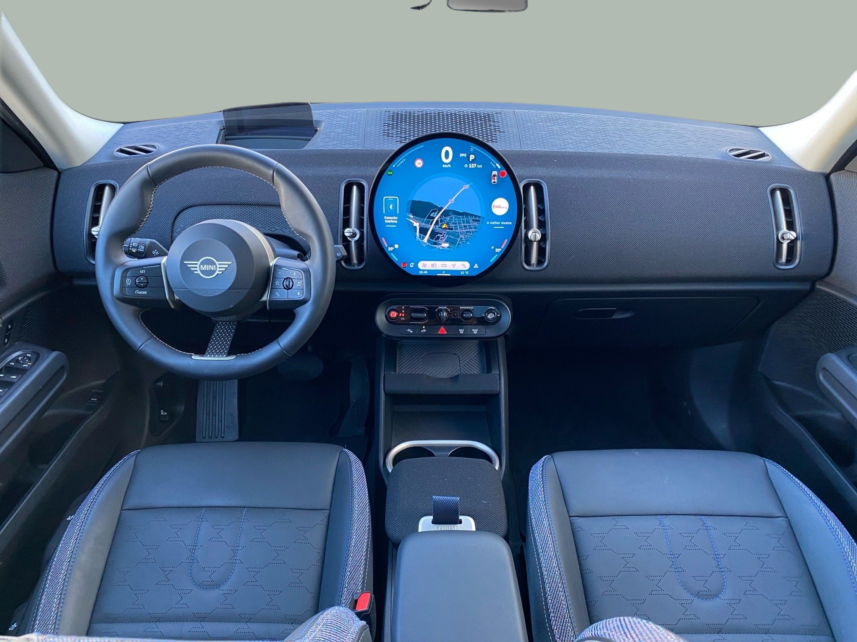 fotoG 6 del MINI MINI Countryman C 125 kW (170 CV) 170cv Gasolina de 2024 em Vila Nova de Gaia