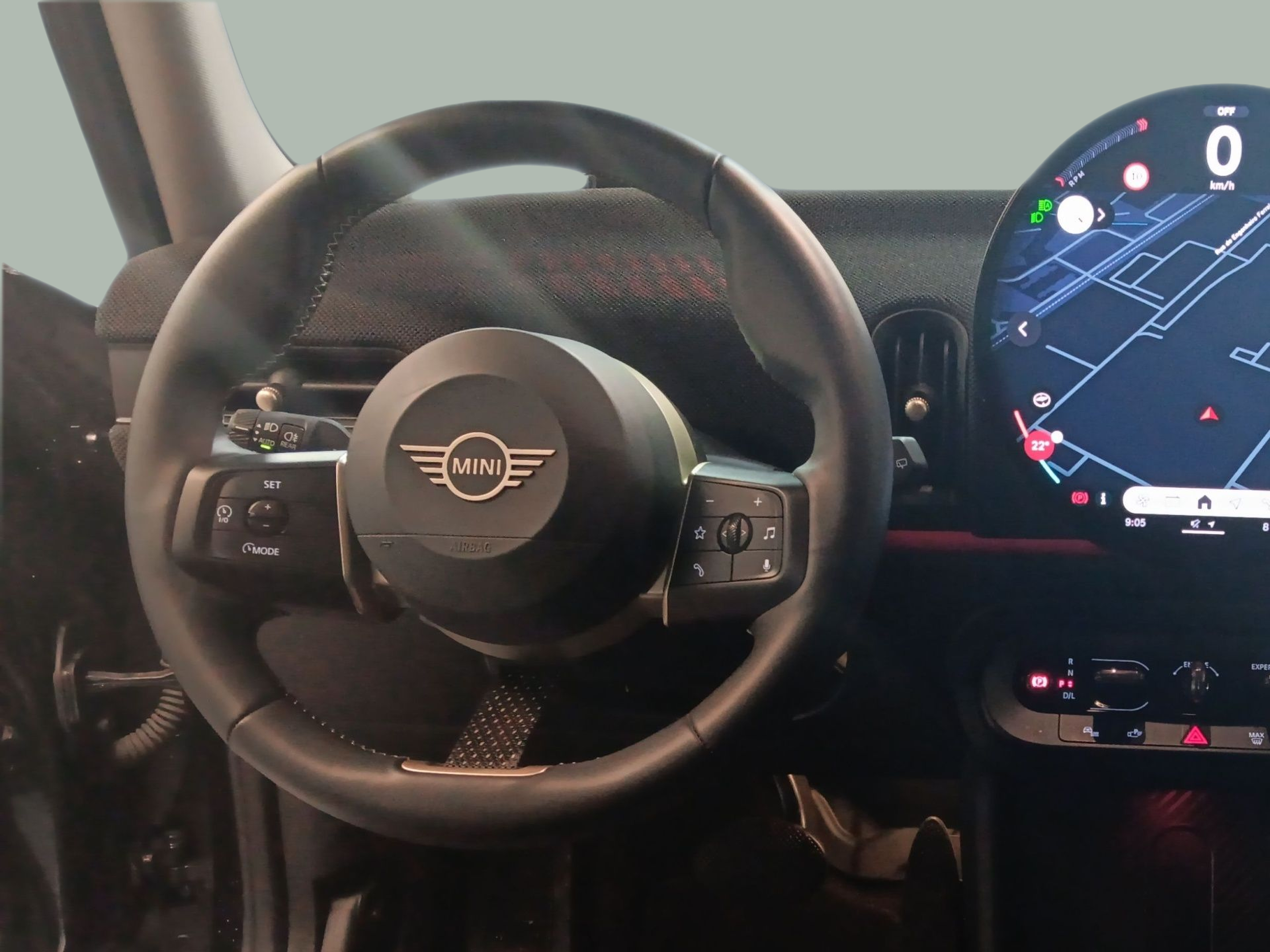 fotoG 6 del MINI MINI 5 Portas Cooper 115 kW (156 CV) 156cv Gasolina de 2024 em Vila Nova de Gaia