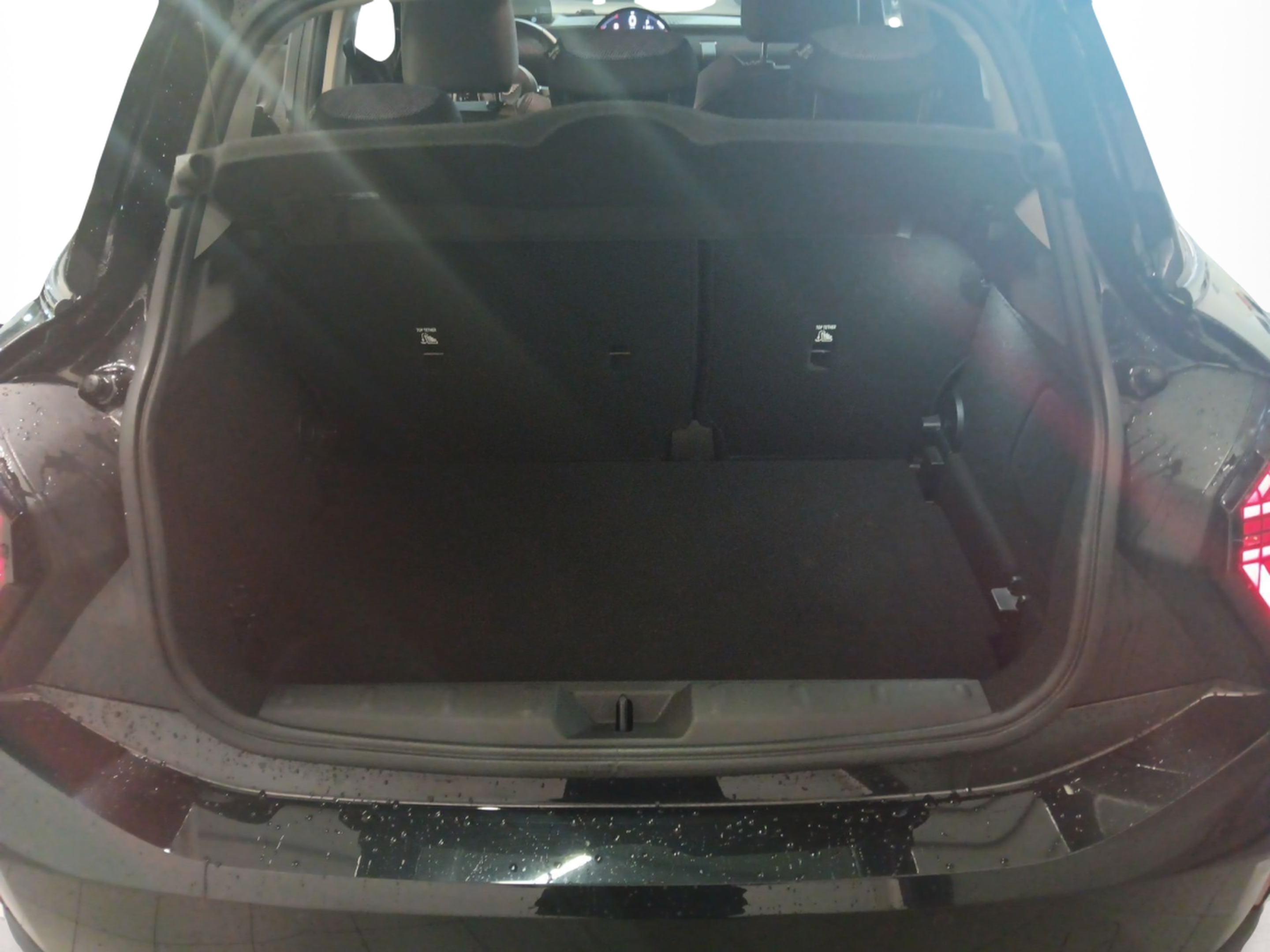 fotoG 18 del MINI MINI 5 Portas Cooper 115 kW (156 CV) 156cv Gasolina de 2024 em Vila Nova de Gaia