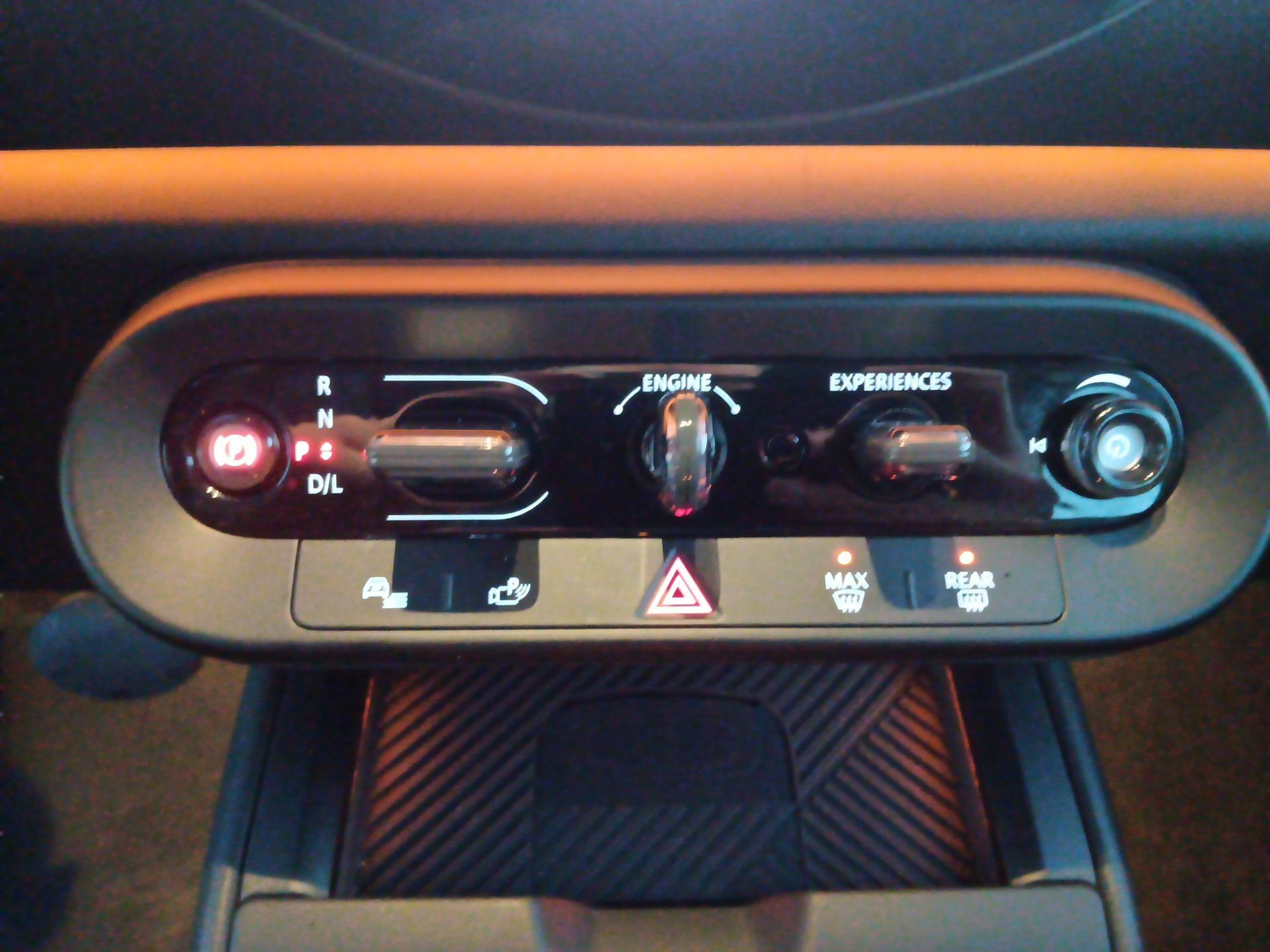 fotoG 18 del MINI MINI Countryman D 120 kW (163 CV) 163cv Diesel de 2024 em Vila Nova de Gaia