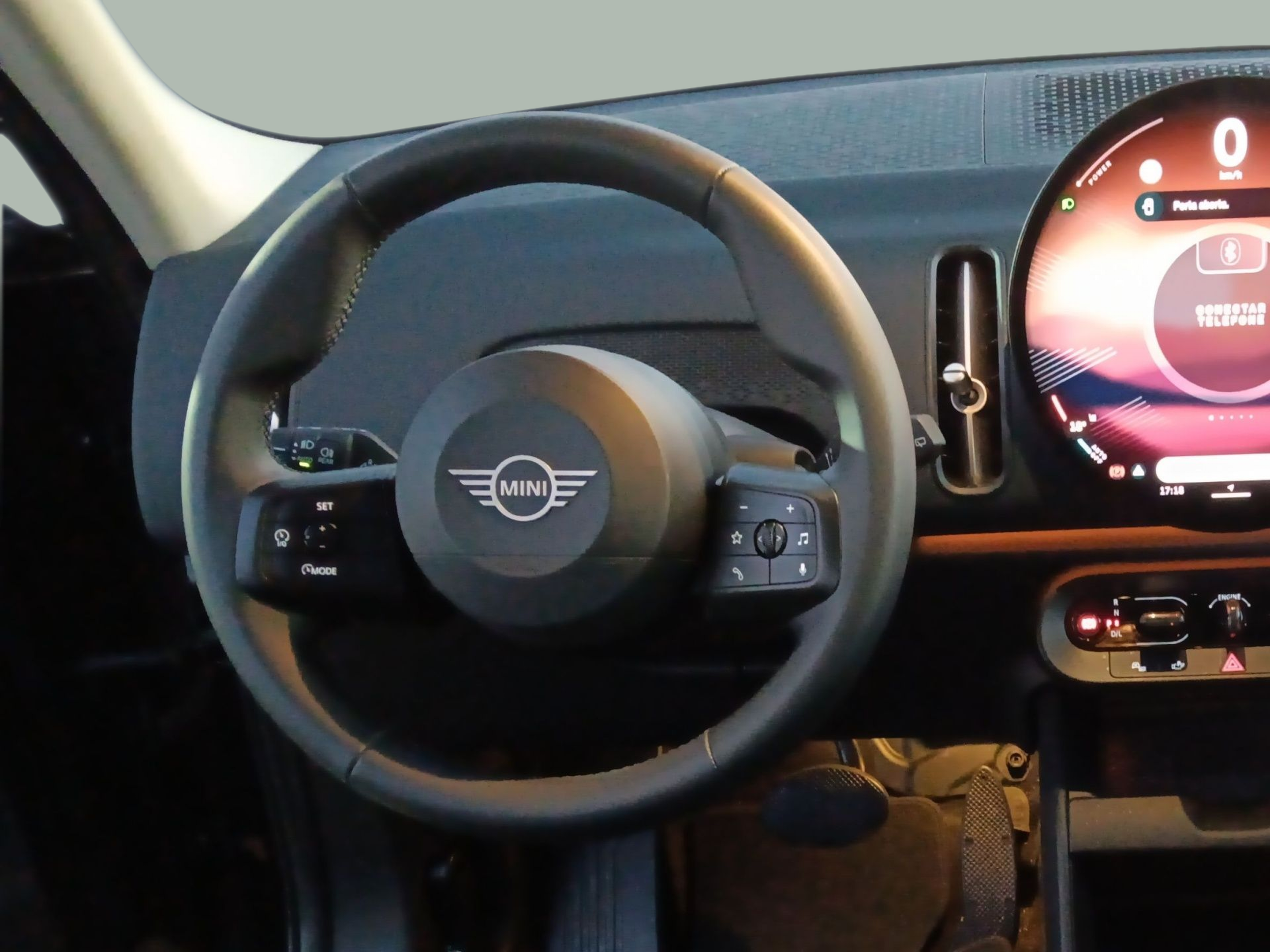 fotoG 11 del MINI MINI Countryman D 120 kW (163 CV) 163cv Diesel de 2024 em Vila Nova de Gaia