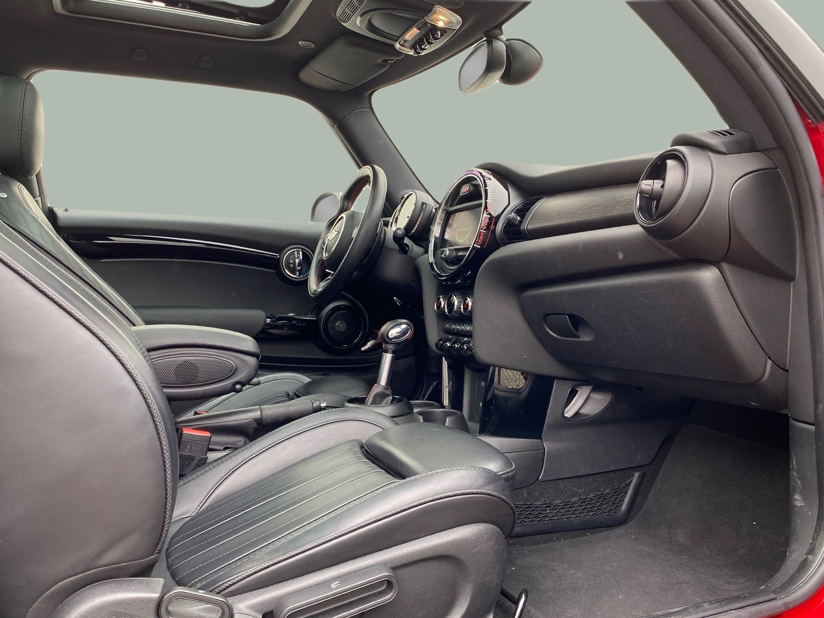 fotoG 7 del MINI MINI 3 Portas John Cooper Works 170 kW (231 CV) 231cv Gasolina de 2017 em Vila Nova de Gaia