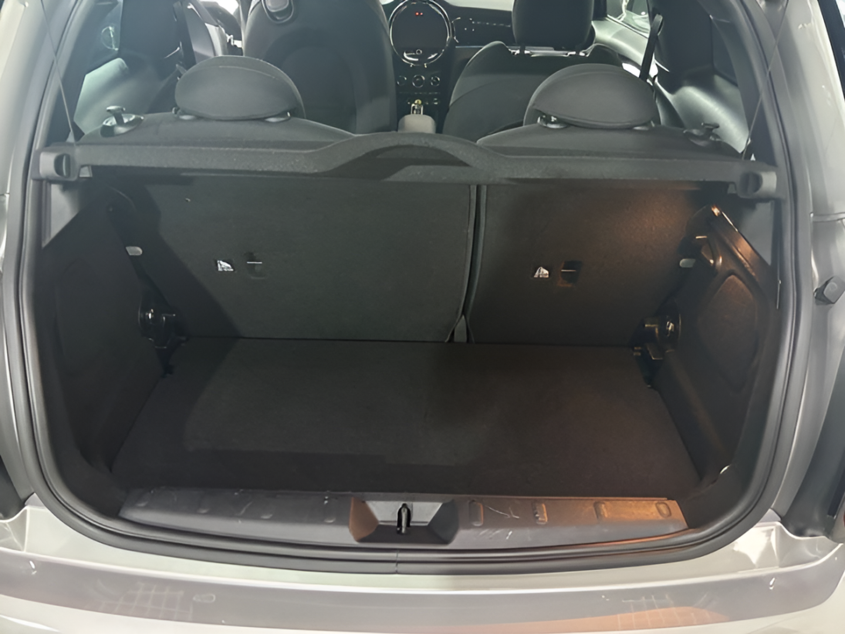 fotoG 7 del MINI MINI 3 Portas Cooper S E 135 kW (184 CV) 184cv Elétrico de 2023 em Vila Nova de Gaia