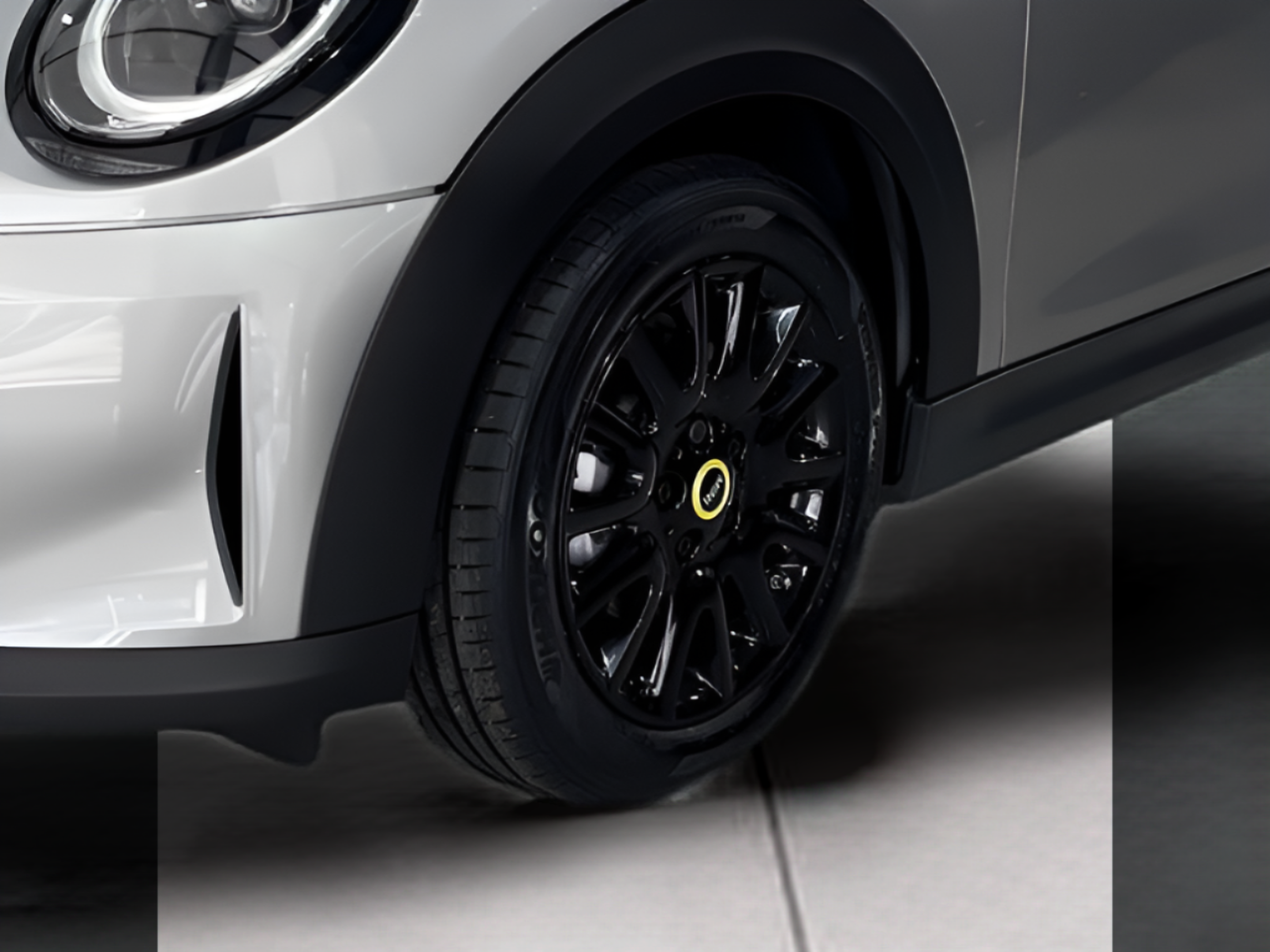 fotoG 6 del MINI MINI 3 Portas Cooper S E 135 kW (184 CV) 184cv Elétrico de 2023 em Vila Nova de Gaia