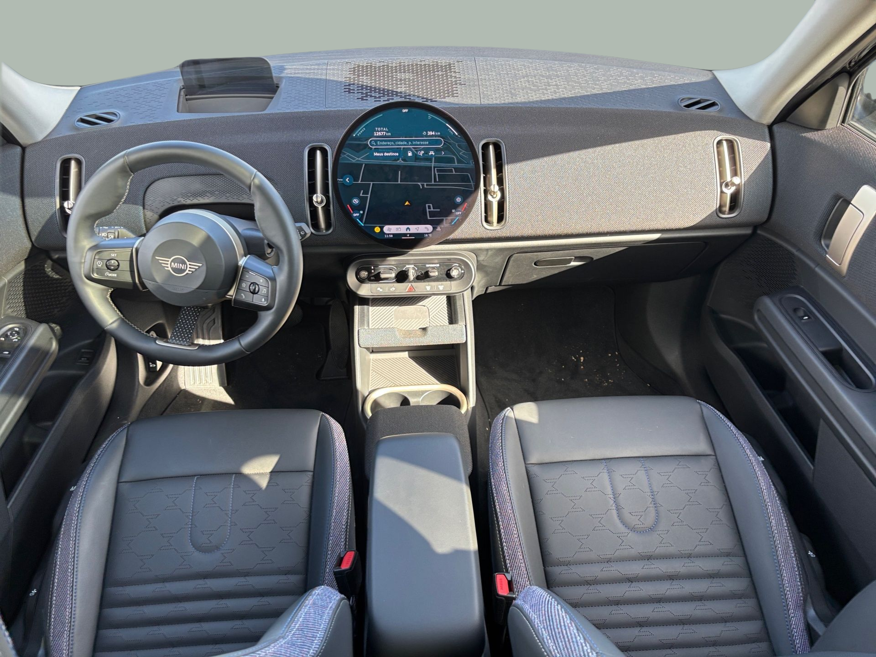 fotoG 8 del MINI MINI Countryman D 120 kW (163 CV) 163cv Diesel de 2024 em Vila Nova de Gaia