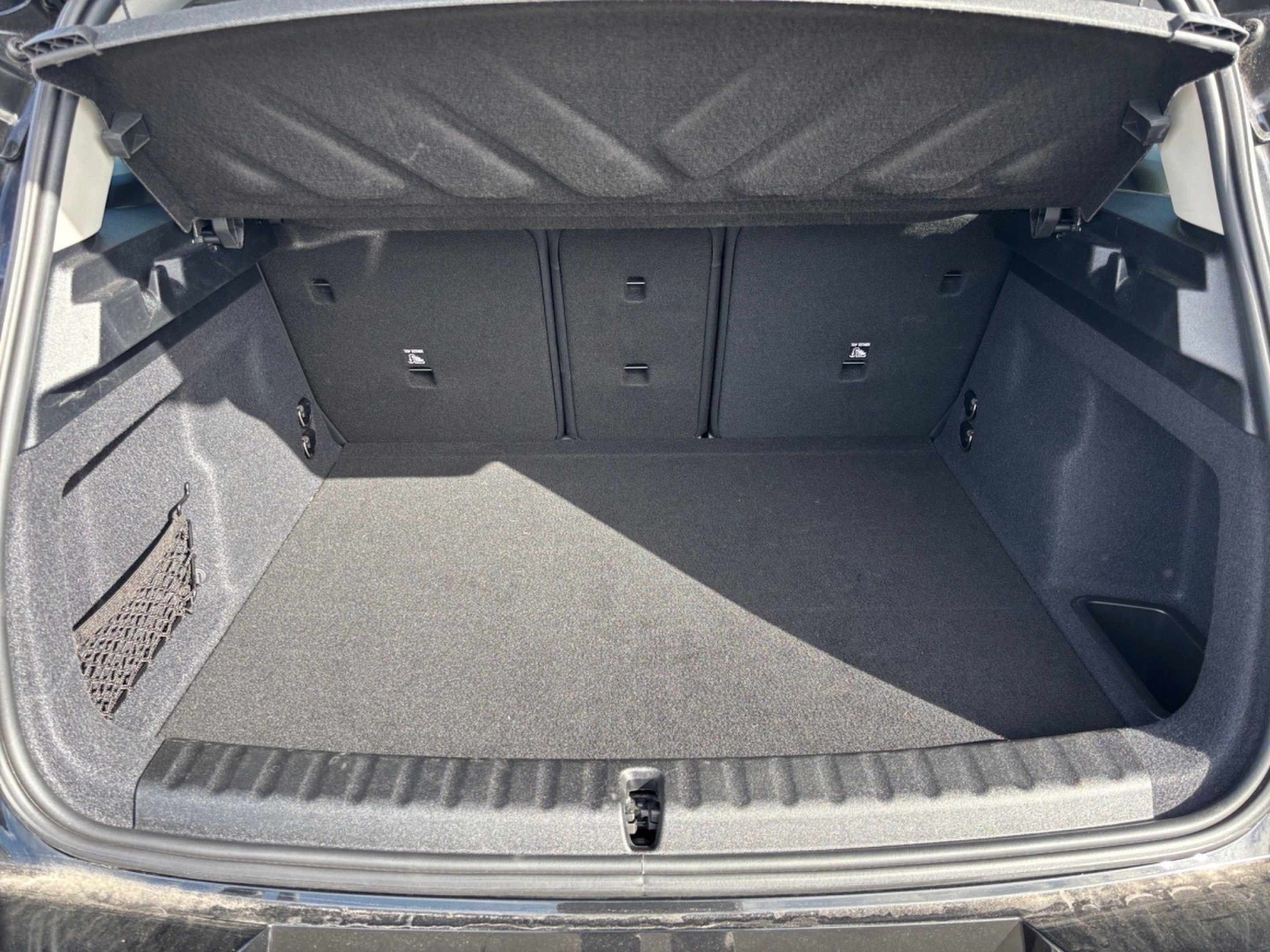 fotoG 18 del MINI MINI Countryman D 120 kW (163 CV) 163cv Diesel de 2024 em Vila Nova de Gaia