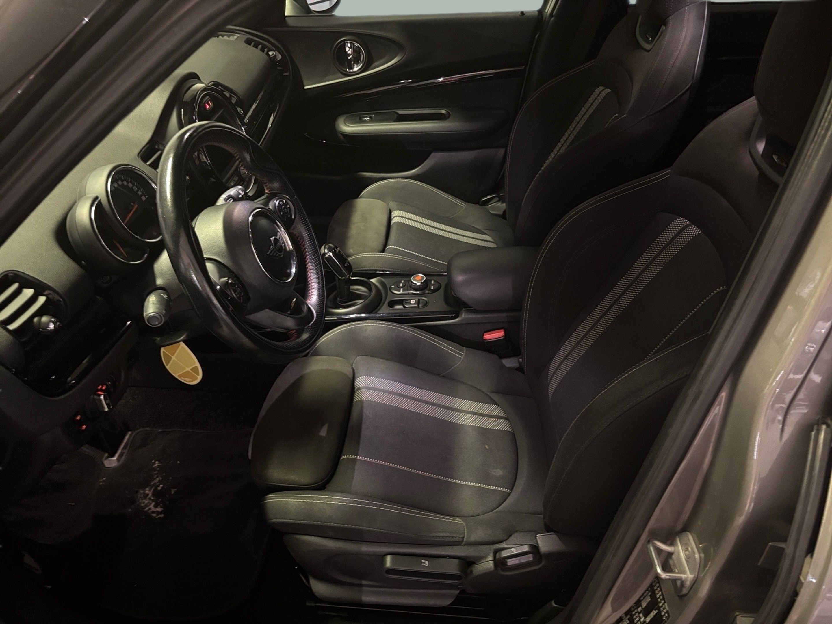 fotoG 14 del MINI MINI Clubman One D 85 kW (116 CV) 116cv Diesel de 2018 em Vila Nova de Gaia