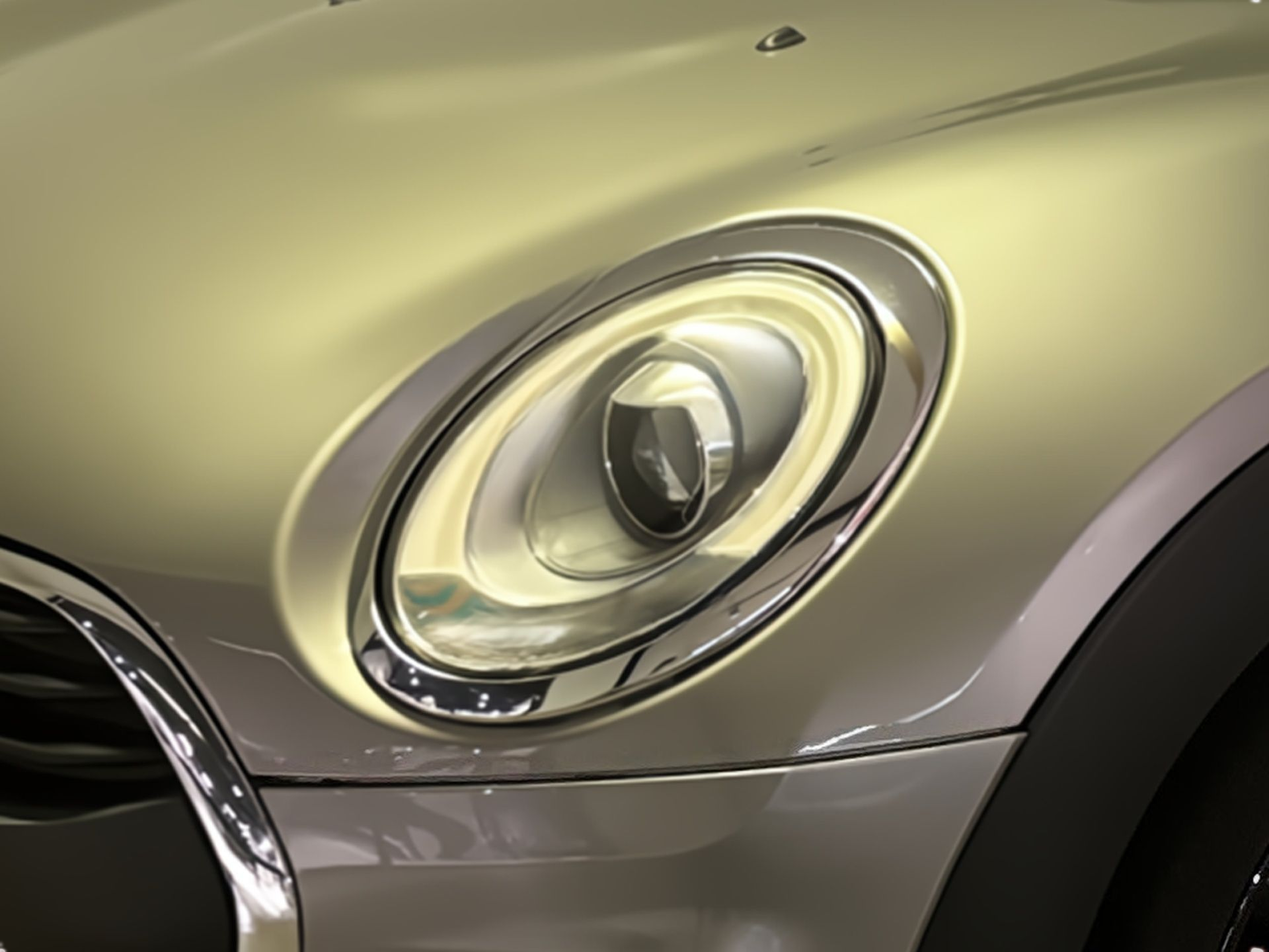 fotoG 12 del MINI MINI Clubman One D 85 kW (116 CV) 116cv Diesel de 2018 em Vila Nova de Gaia