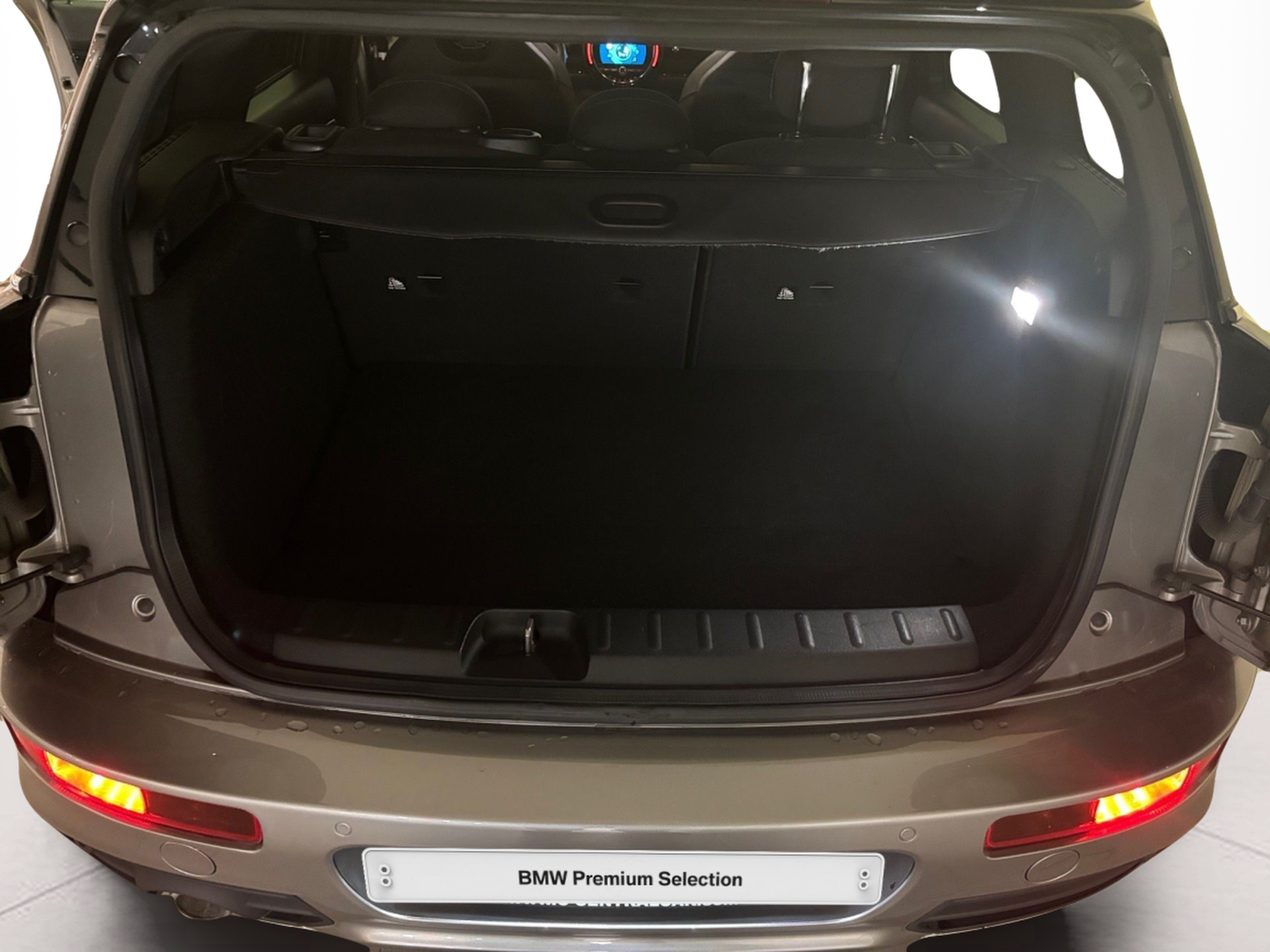 fotoG 15 del MINI MINI Clubman One D 85 kW (116 CV) 116cv Diesel de 2018 em Vila Nova de Gaia