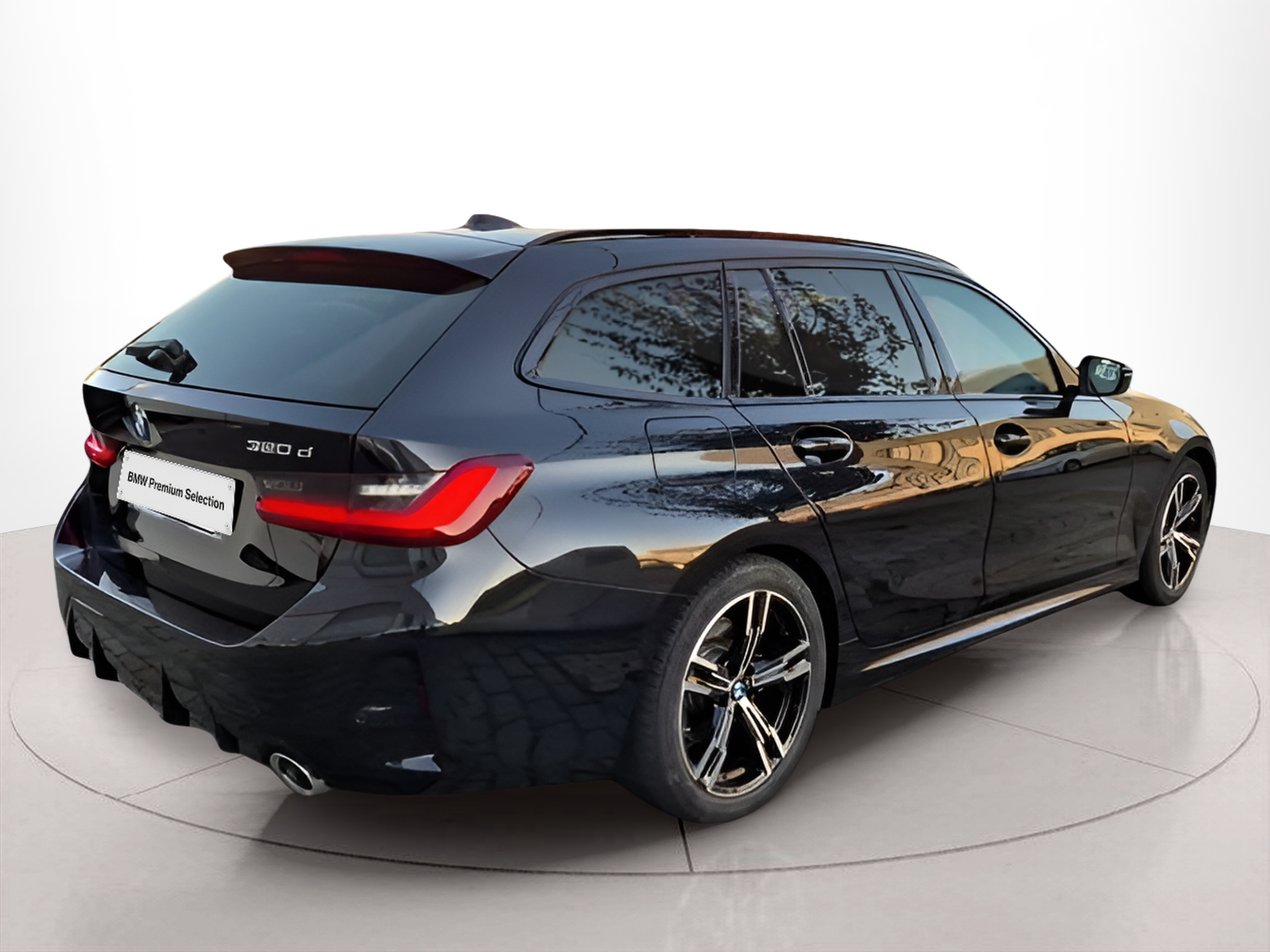 BMW Série 3 320d Touring color Negro. Año 2023. 140KW(190CV). Diesel. En concesionario Caetano Baviera Aveiro de Aveiro