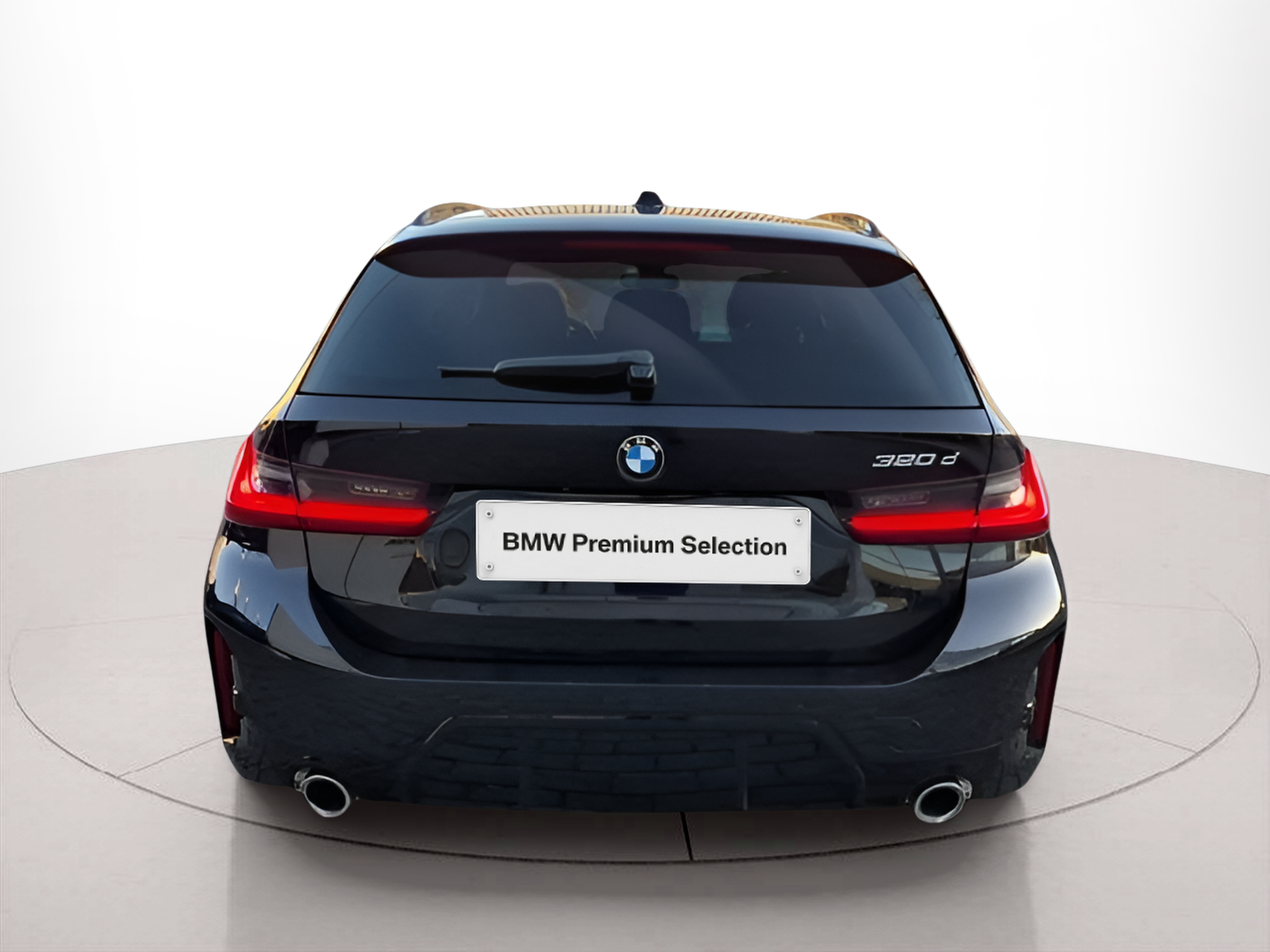 BMW Série 3 320d Touring color Negro. Año 2023. 140KW(190CV). Diesel. En concesionario Caetano Baviera Santa Maria da Feira de Santa Maria da Feira