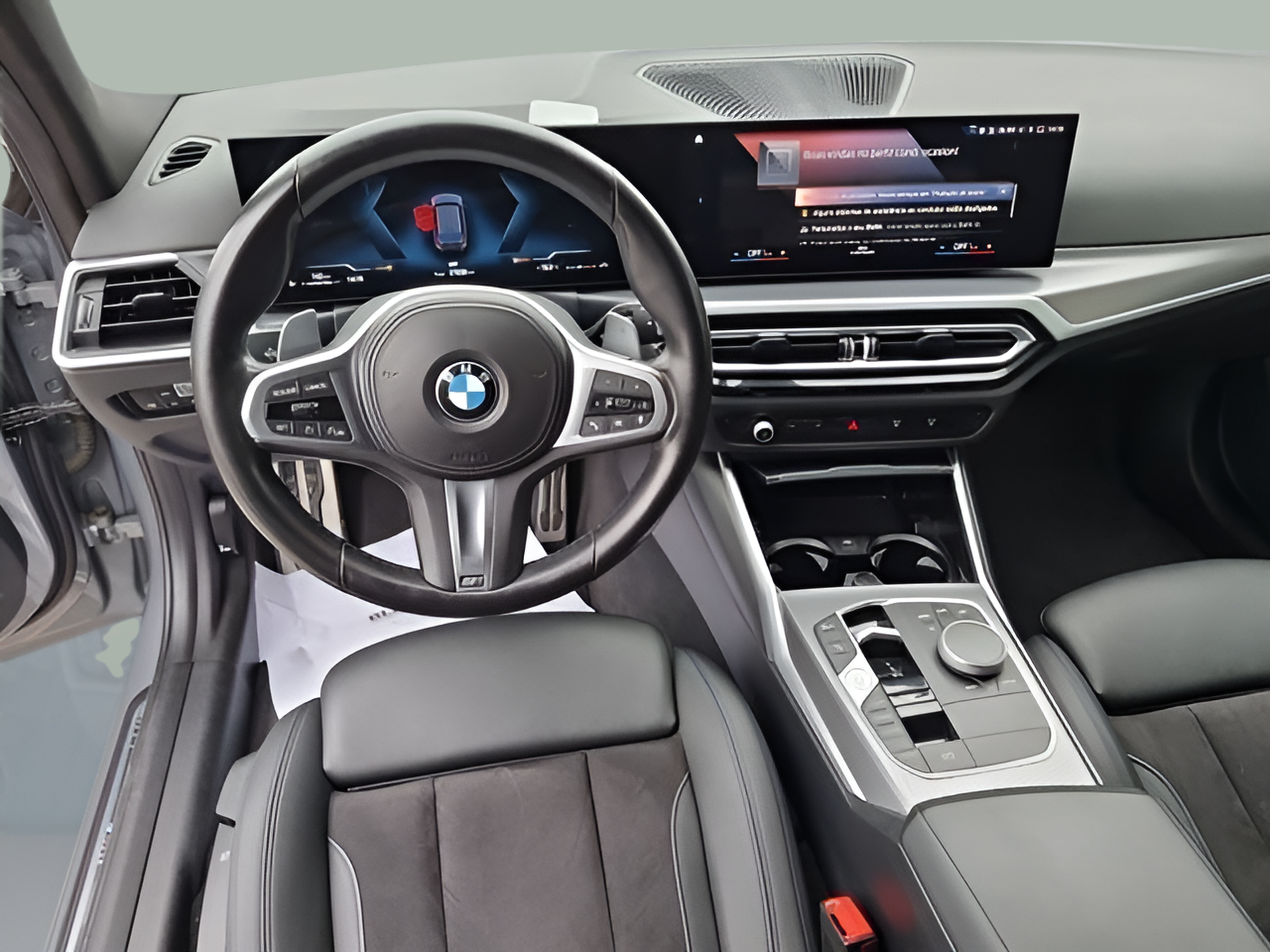 BMW Série 3 320d Touring color Gris. Año 2023. 140KW(190CV). Diesel. En concesionario Caetano Baviera Aveiro de Aveiro
