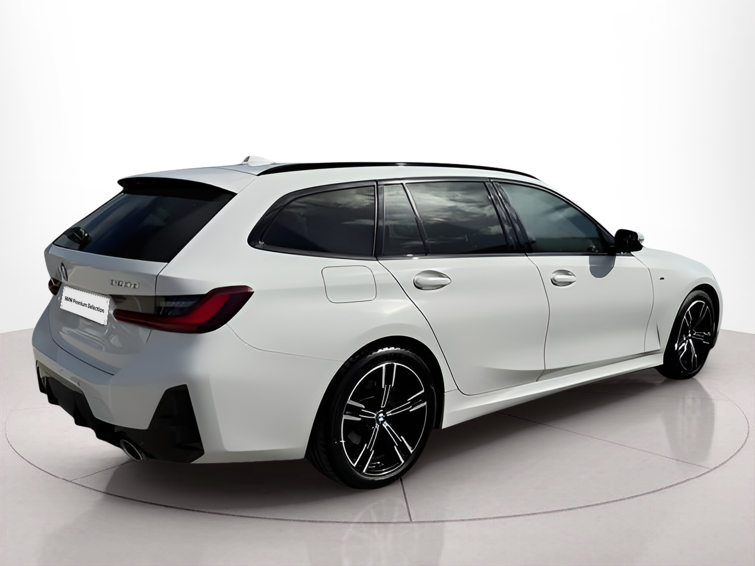 BMW Série 3 320d Touring color Blanco. Año 2023. 140KW(190CV). Diesel. En concesionario Caetano Baviera Faro de Faro