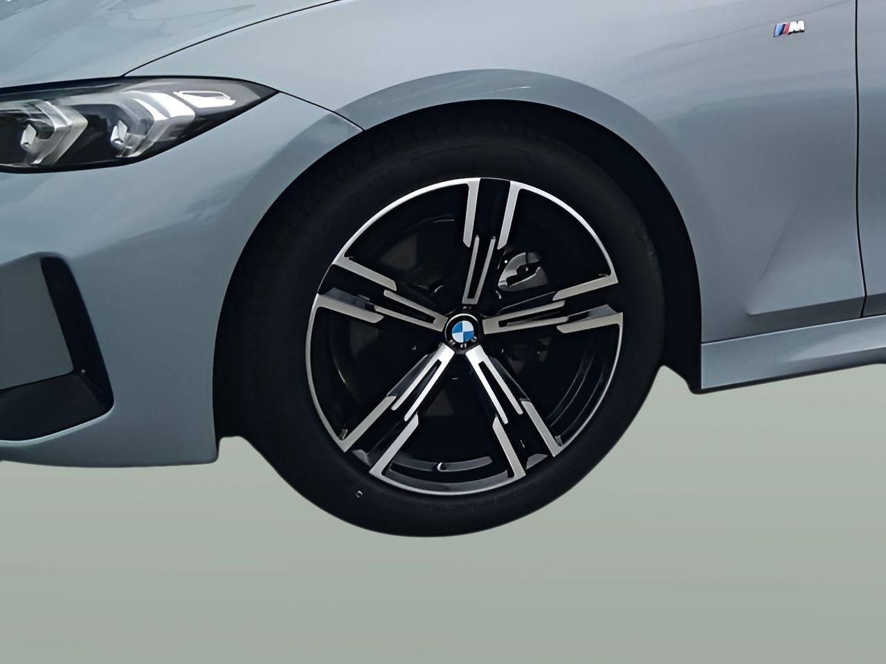 BMW Série 3 320d Touring color Gris Plata. Año 2023. 140KW(190CV). Diesel. En concesionario Caetano Baviera Porto de Porto