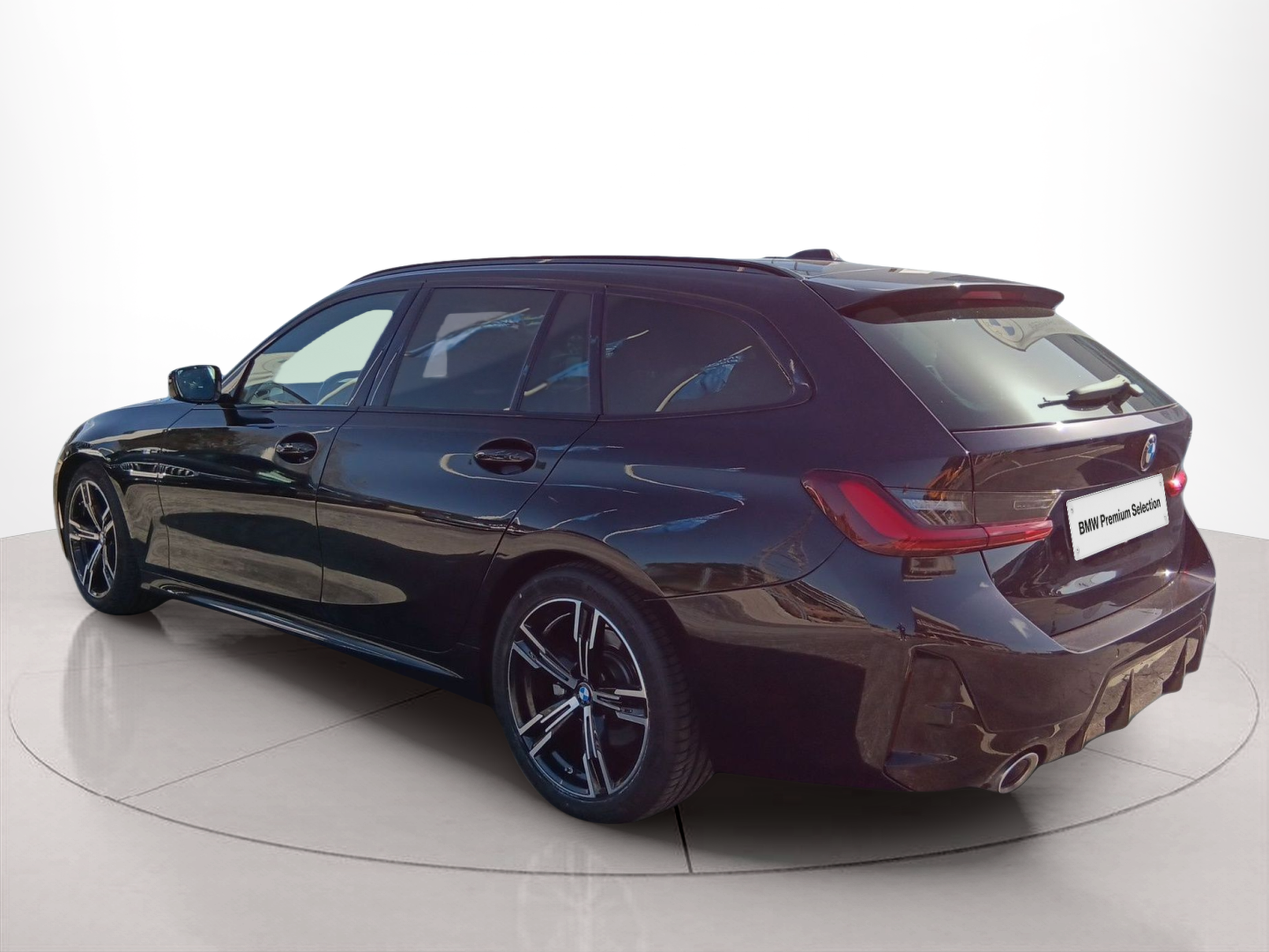 BMW Série 3 320d Touring color Negro. Año 2023. 140KW(190CV). Diesel. En concesionario Caetano Baviera Porto de Porto