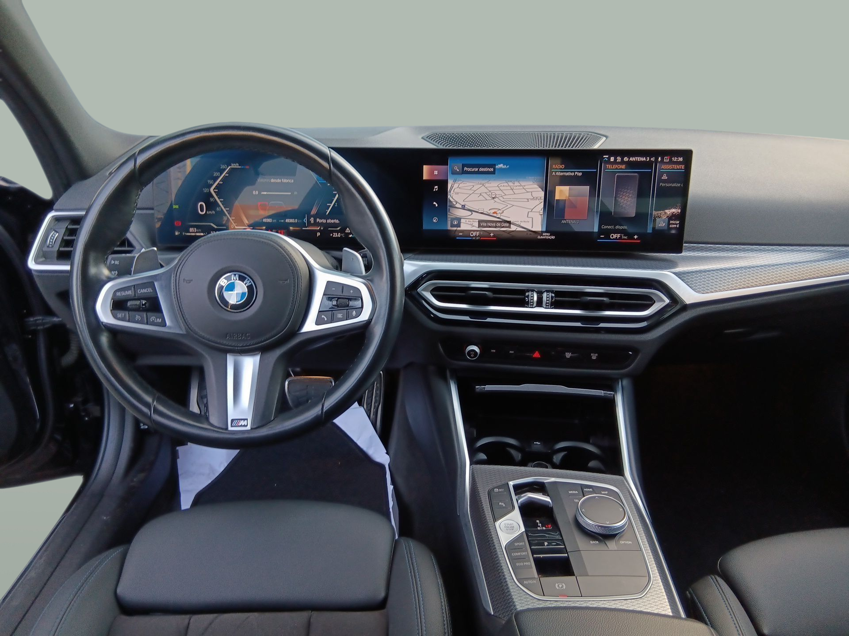 BMW Série 3 320d Touring color Negro. Año 2023. 140KW(190CV). Diesel. En concesionario Caetano Baviera Porto de Porto