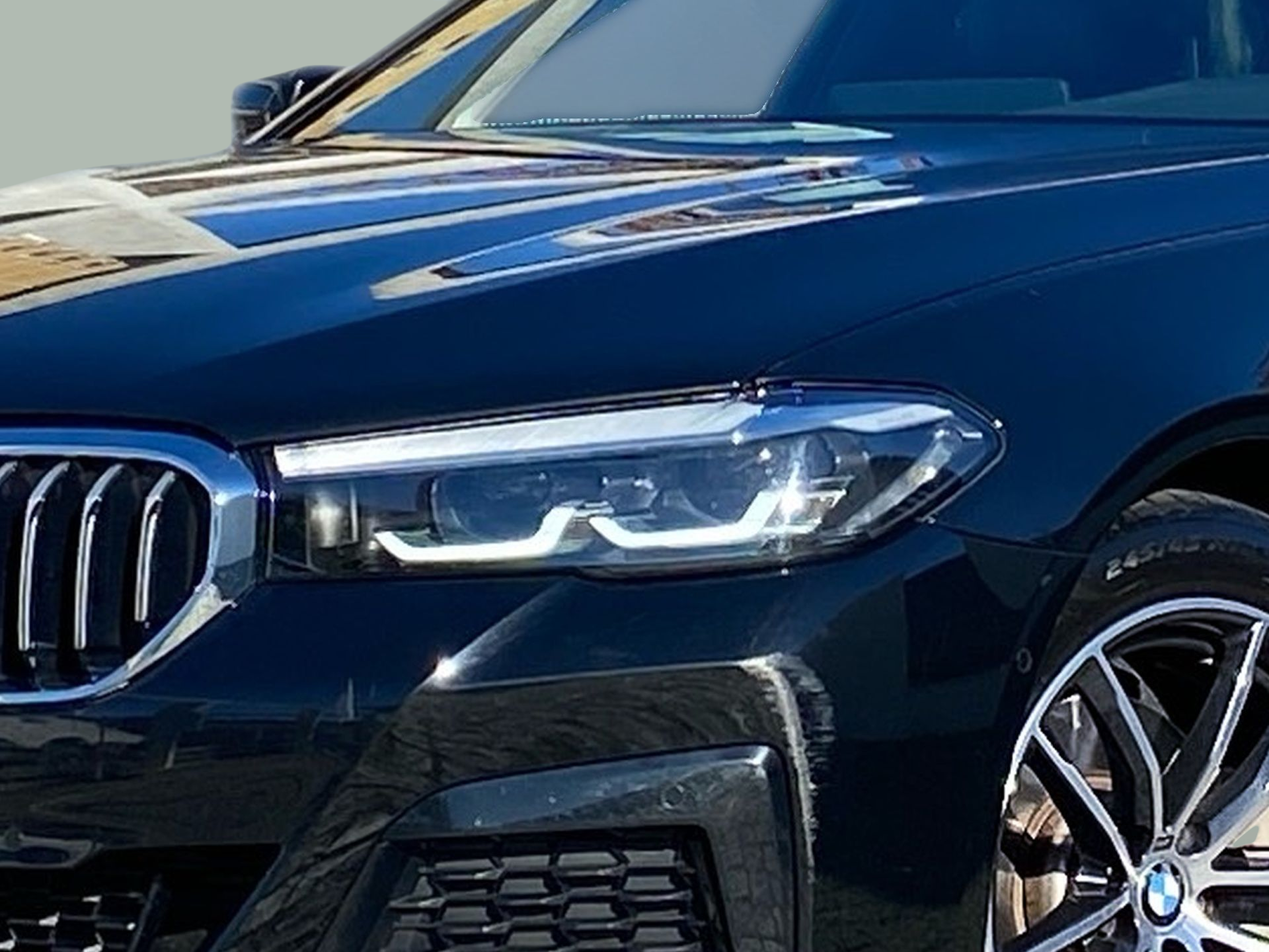BMW Série 5 520d Berlina color Negro. Año 2023. 140KW(190CV). Diesel. En concesionario Caetano Baviera Cascais de Cascais