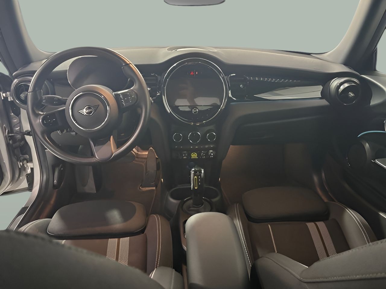 fotoG 3 del MINI MINI 3 Portas Cooper S E 135 kW (184 CV) 184cv Elétrico de 2023 em Vila Nova de Gaia