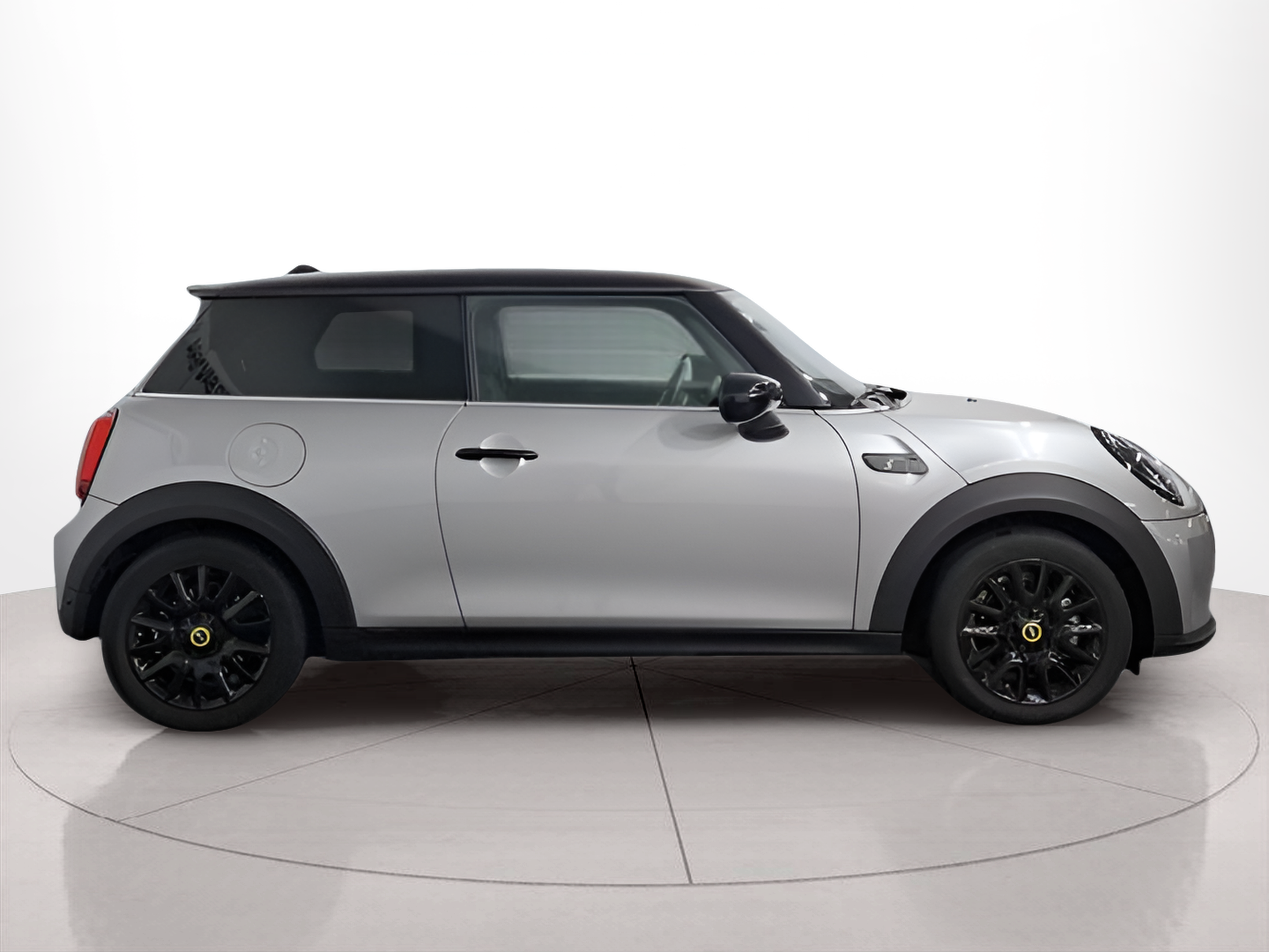 fotoG 10 del MINI MINI 3 Portas Cooper S E 135 kW (184 CV) 184cv Elétrico de 2023 em Vila Nova de Gaia