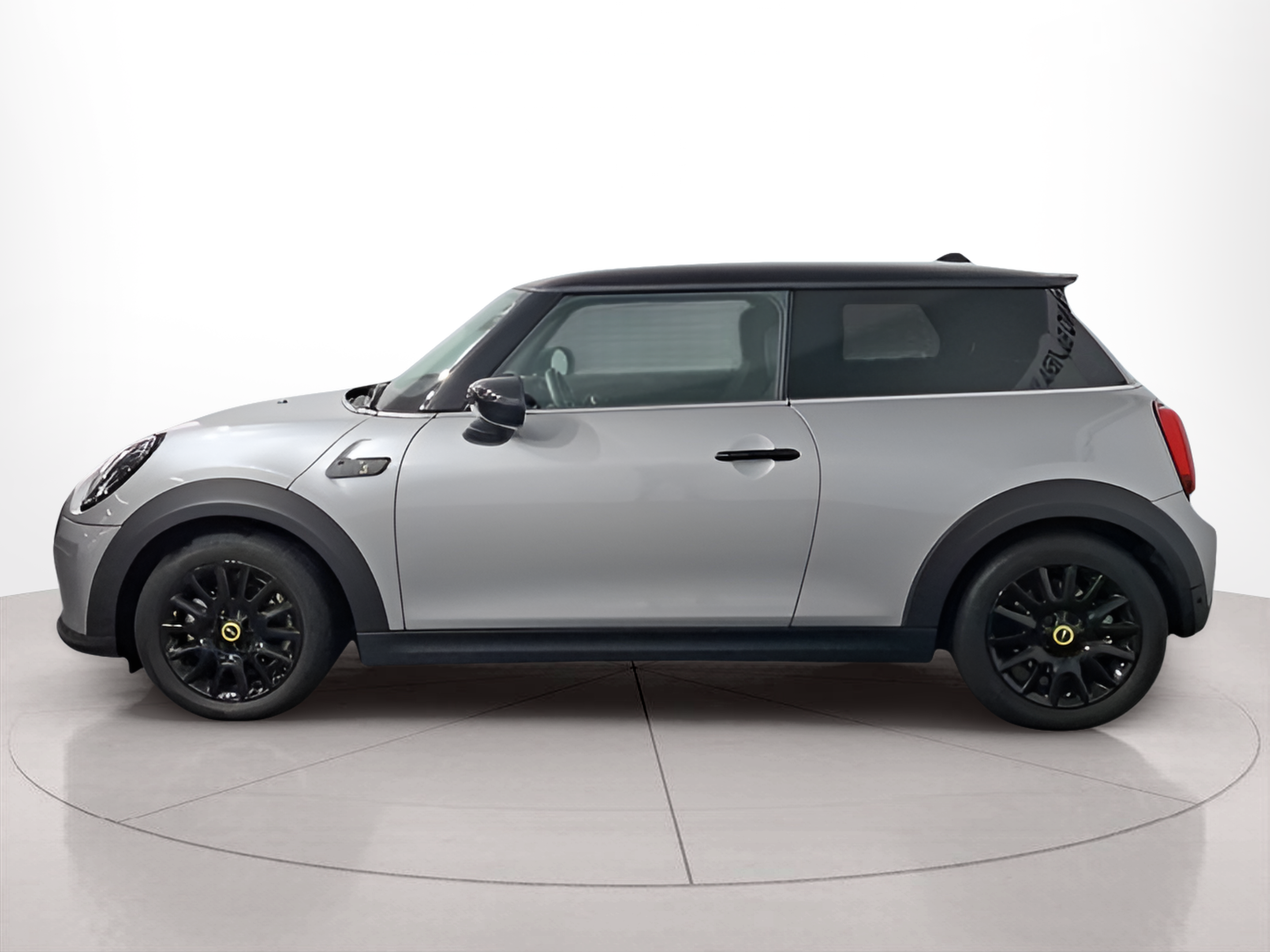 Fotos de MINI 3 Portas Cooper S E 135 kW (184 CV)
