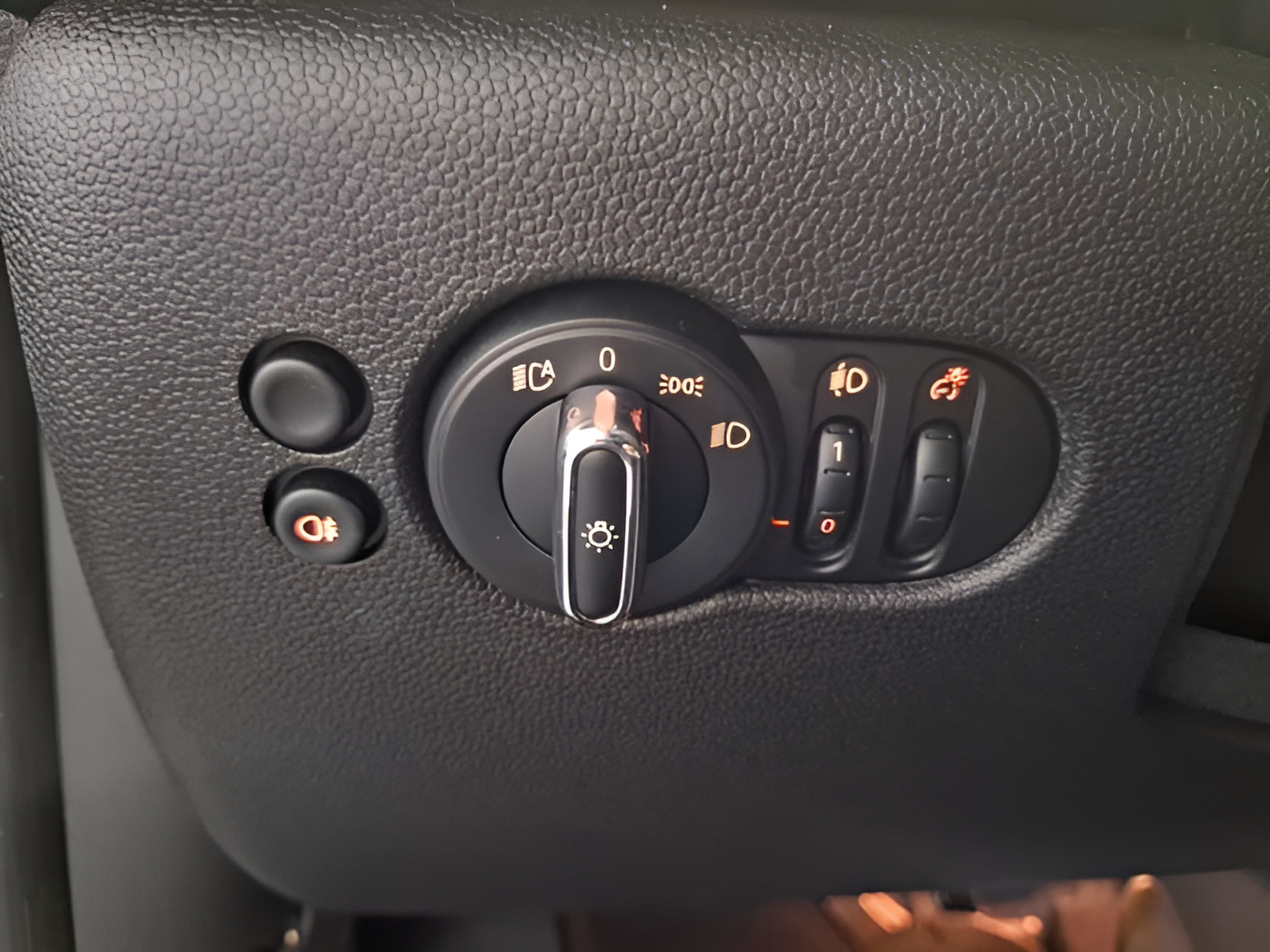 fotoG 18 del MINI MINI 3 Portas Cooper S E 135 kW (184 CV) 184cv Elétrico de 2023 em Vila Nova de Gaia