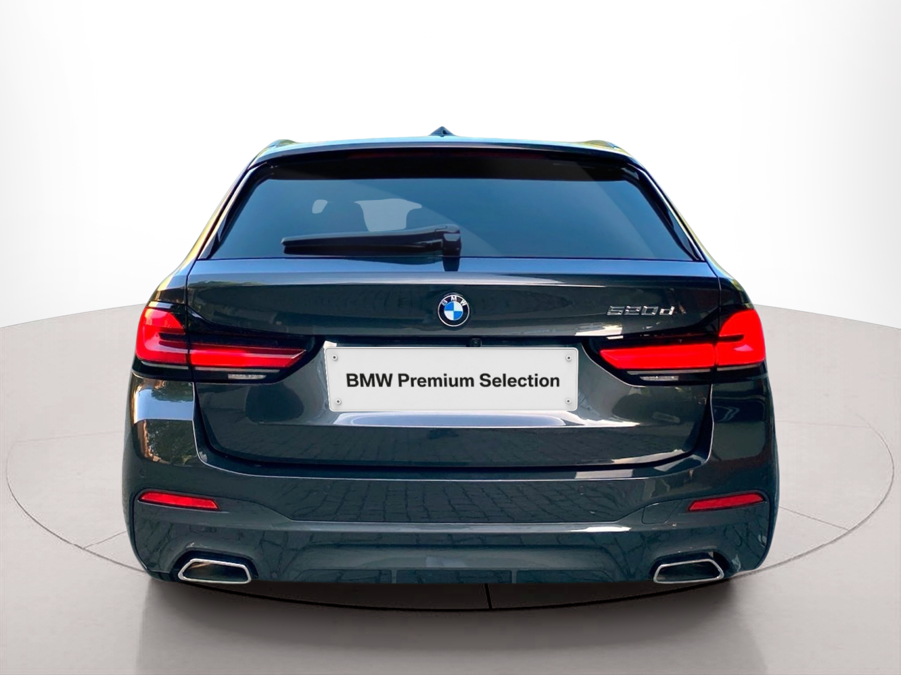 BMW Série 5 520d Touring color Gris. Año 2024. 140KW(190CV). Diesel. En concesionario Caetano Baviera Lisboa de Lisboa