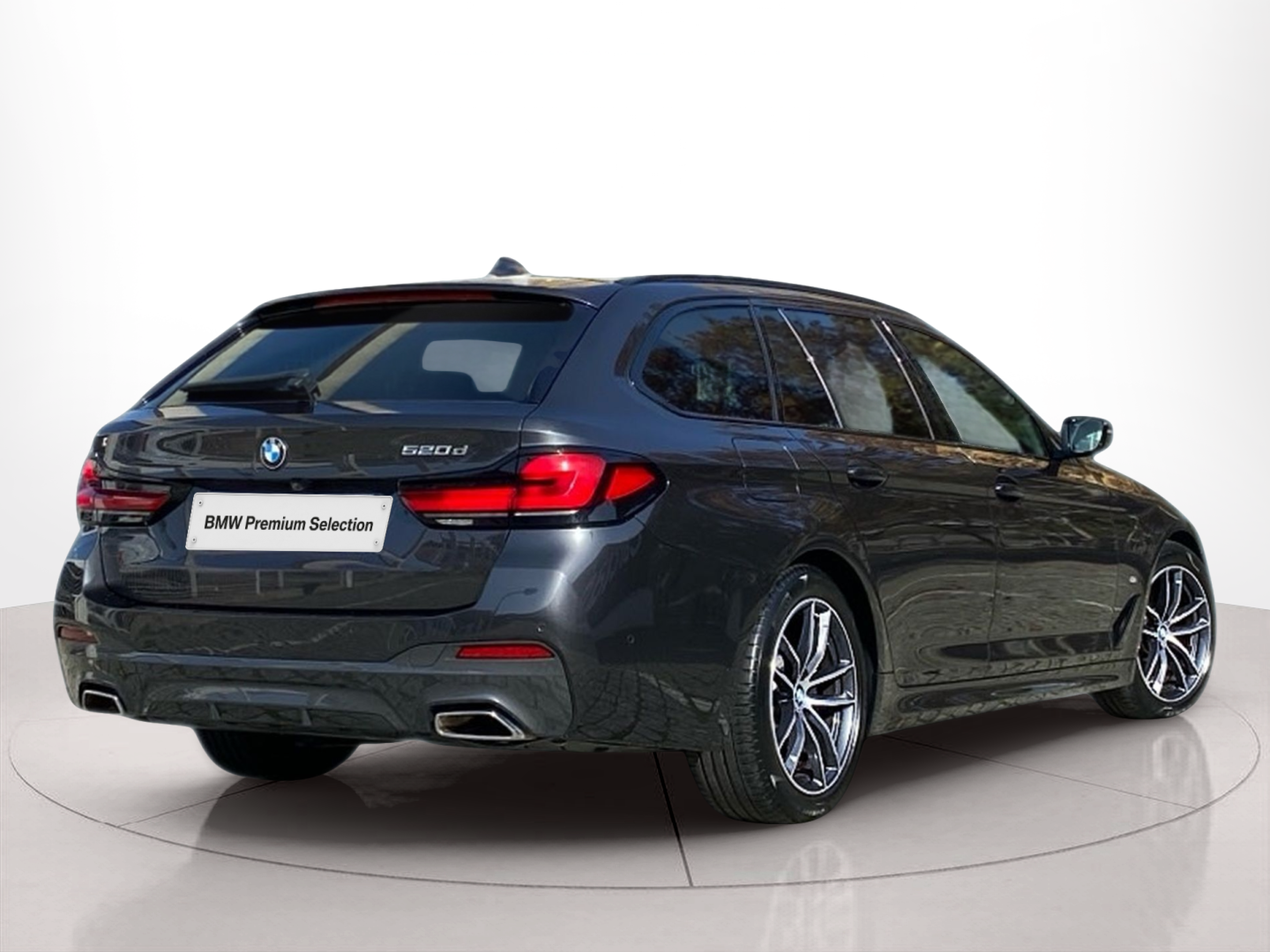 BMW Série 5 520d Touring color Gris. Año 2023. 140KW(190CV). Diesel. En concesionario Caetano Baviera Lisboa de Lisboa