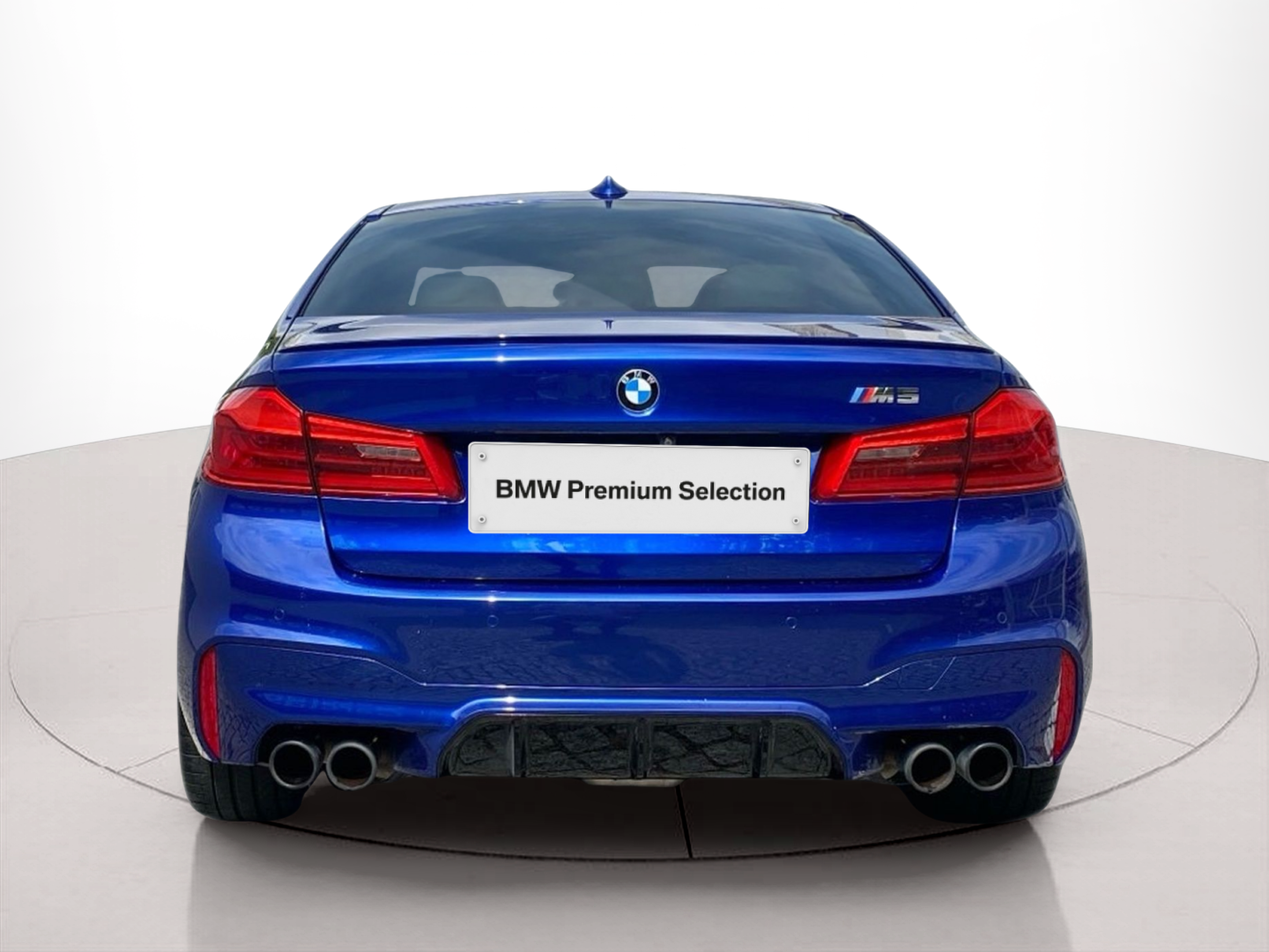 BMW M M5 Berlina color Azul. Año 2018. 441KW(600CV). Gasolina. En concesionario Caetano Baviera Lisboa de Lisboa