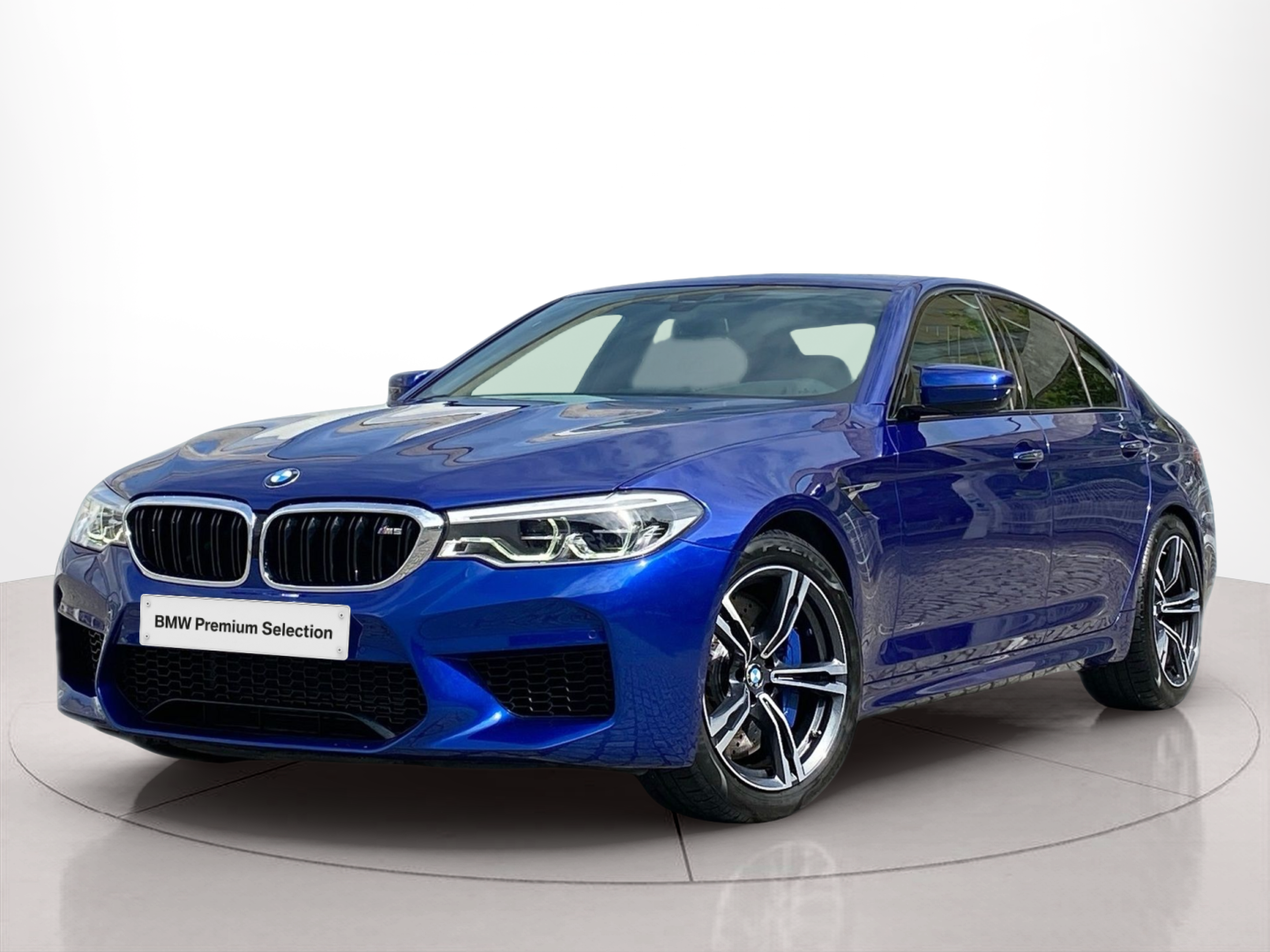 Fotos de BMW M M5 Berlina color Azul. Año 2018. 441KW(600CV). Gasolina. En concesionario Caetano Baviera Lisboa de Lisboa