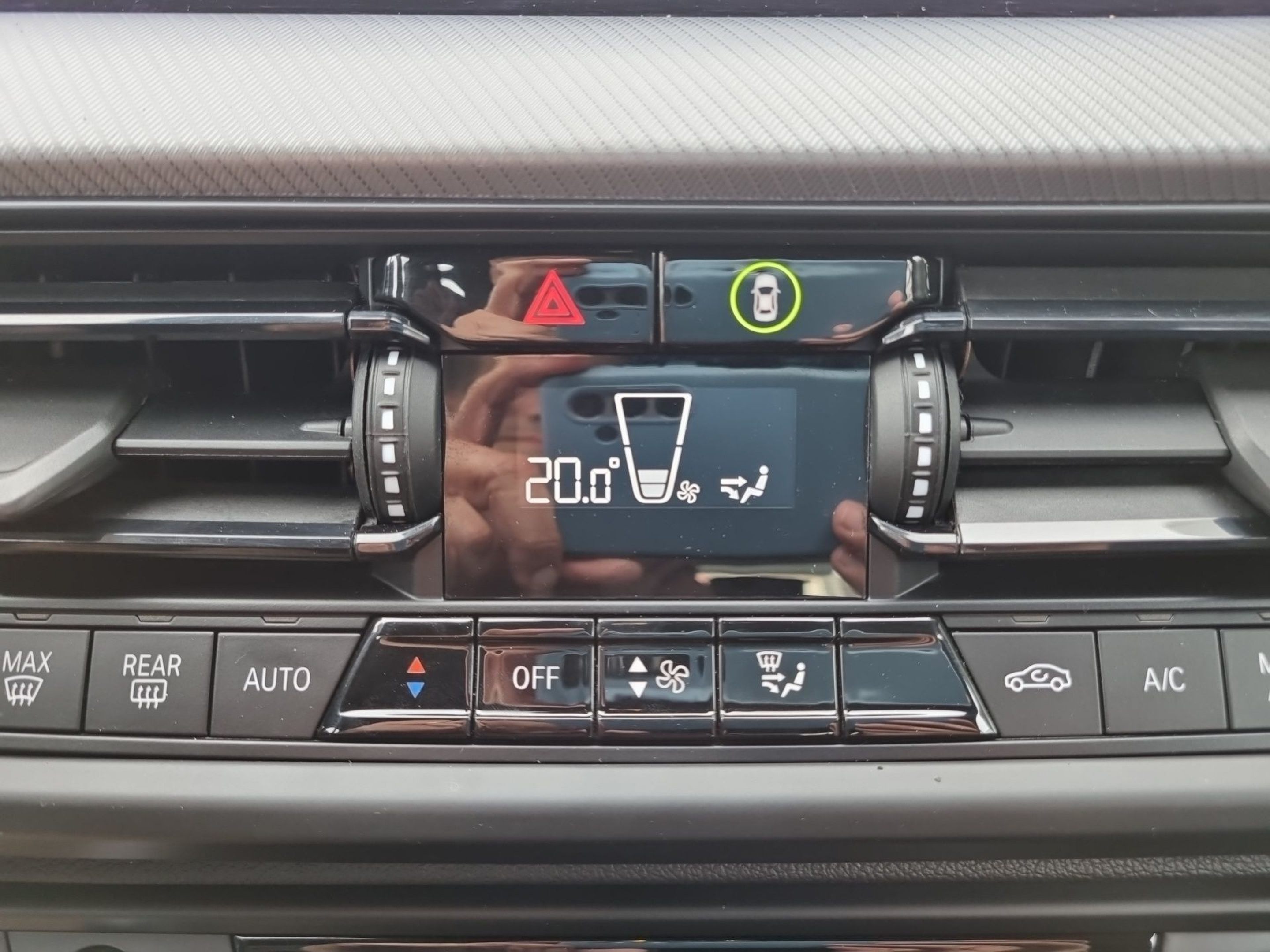 BMW Série 1 116d color Negro. Año 2020. 85KW(116CV). Diesel. En concesionario Caetano Baviera Aveiro de Aveiro