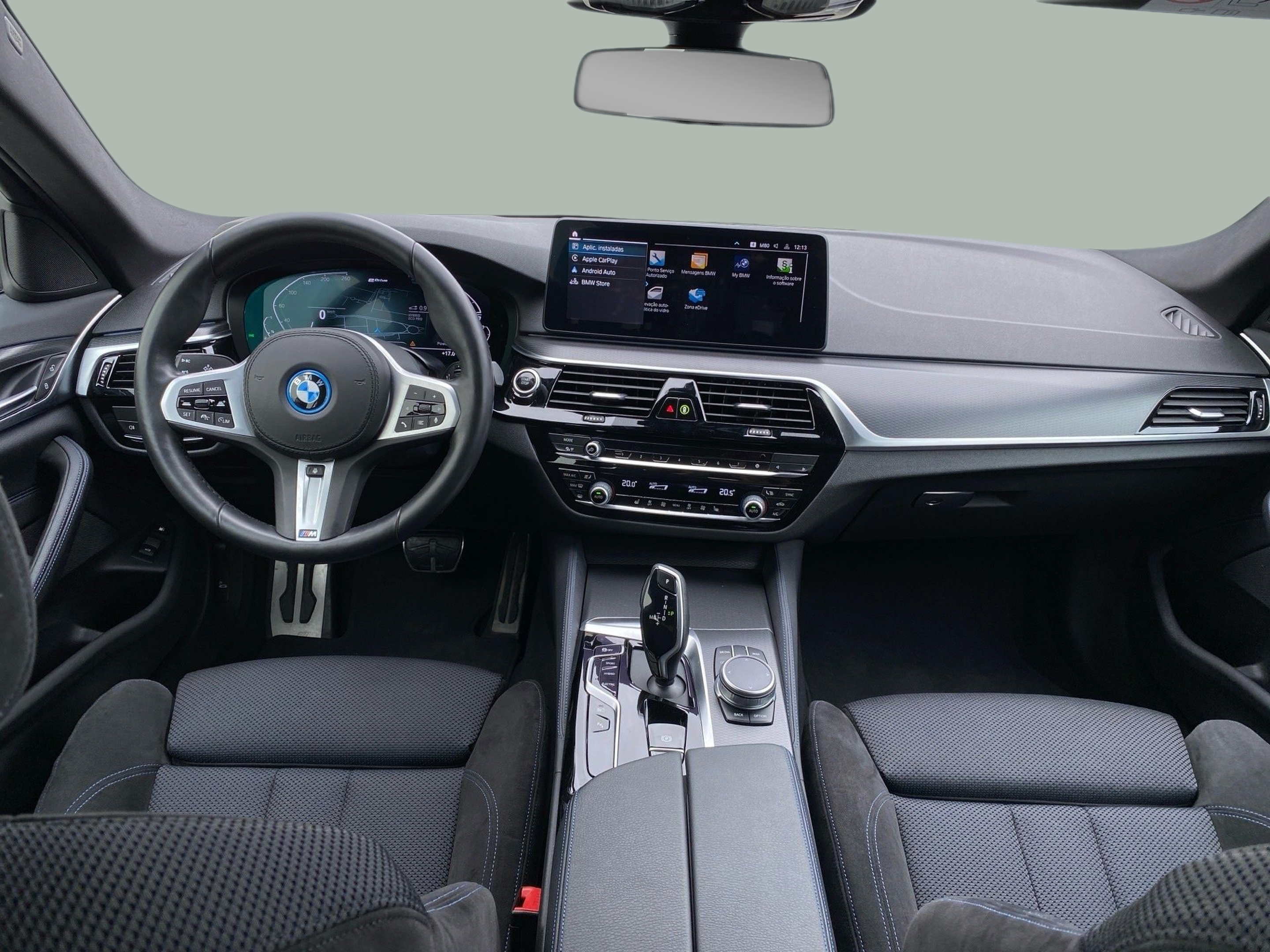 BMW Série 5 530e Touring color Gris. Año 2021. 215KW(292CV). Elétrico / Gasolina Híbrido. En concesionario Caetano Baviera Lisboa de Lisboa