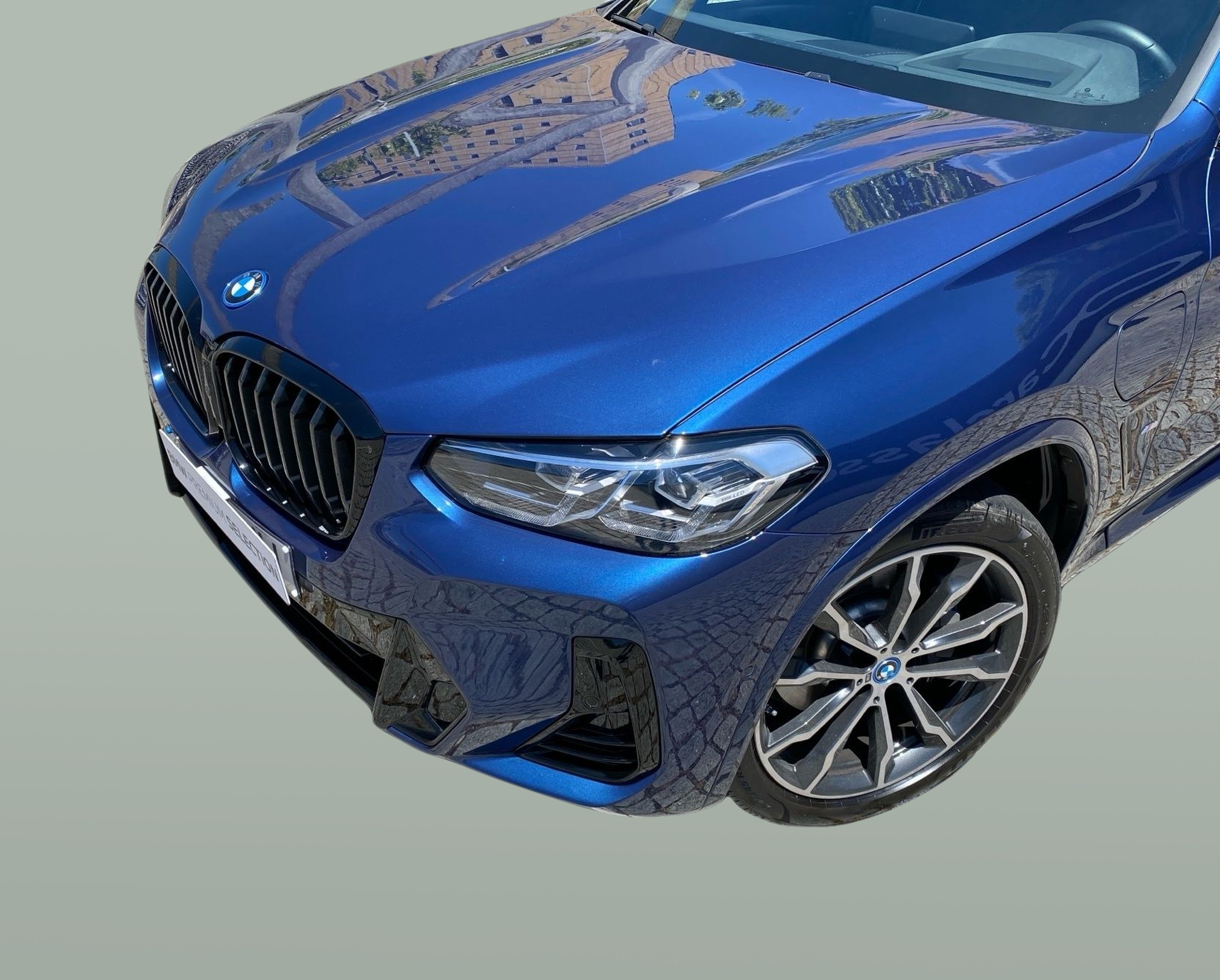 BMW X3 xDrive30e color Azul. Año 2023. 215KW(292CV). Elétrico / Gasolina Híbrido. En concesionario Caetano Baviera Lisboa de Lisboa