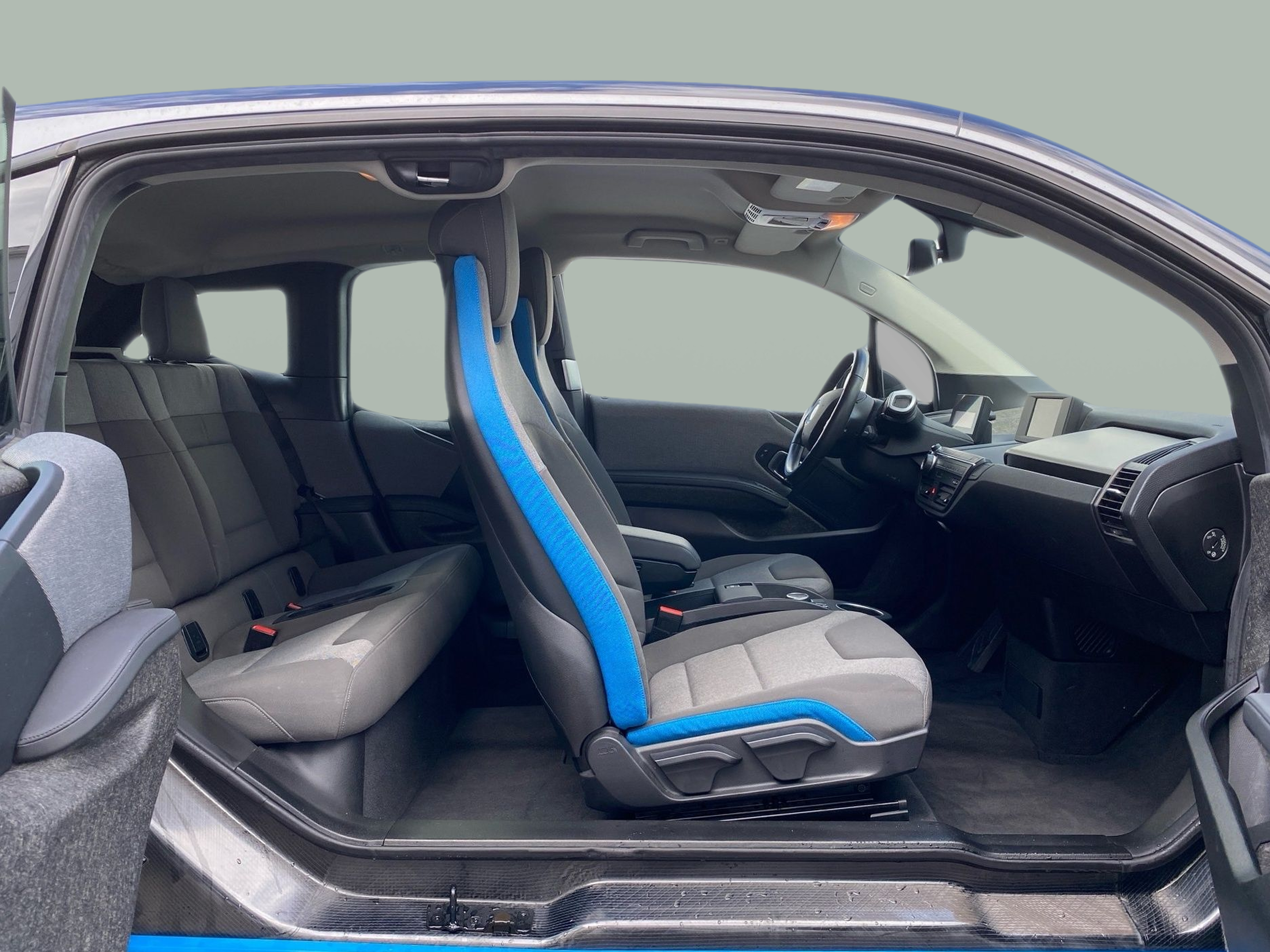 BMW i3 i3 94Ah color Negro. Año 2018. 125KW(170CV). Elétrico. En concesionario Caetano Baviera Lisboa de Lisboa