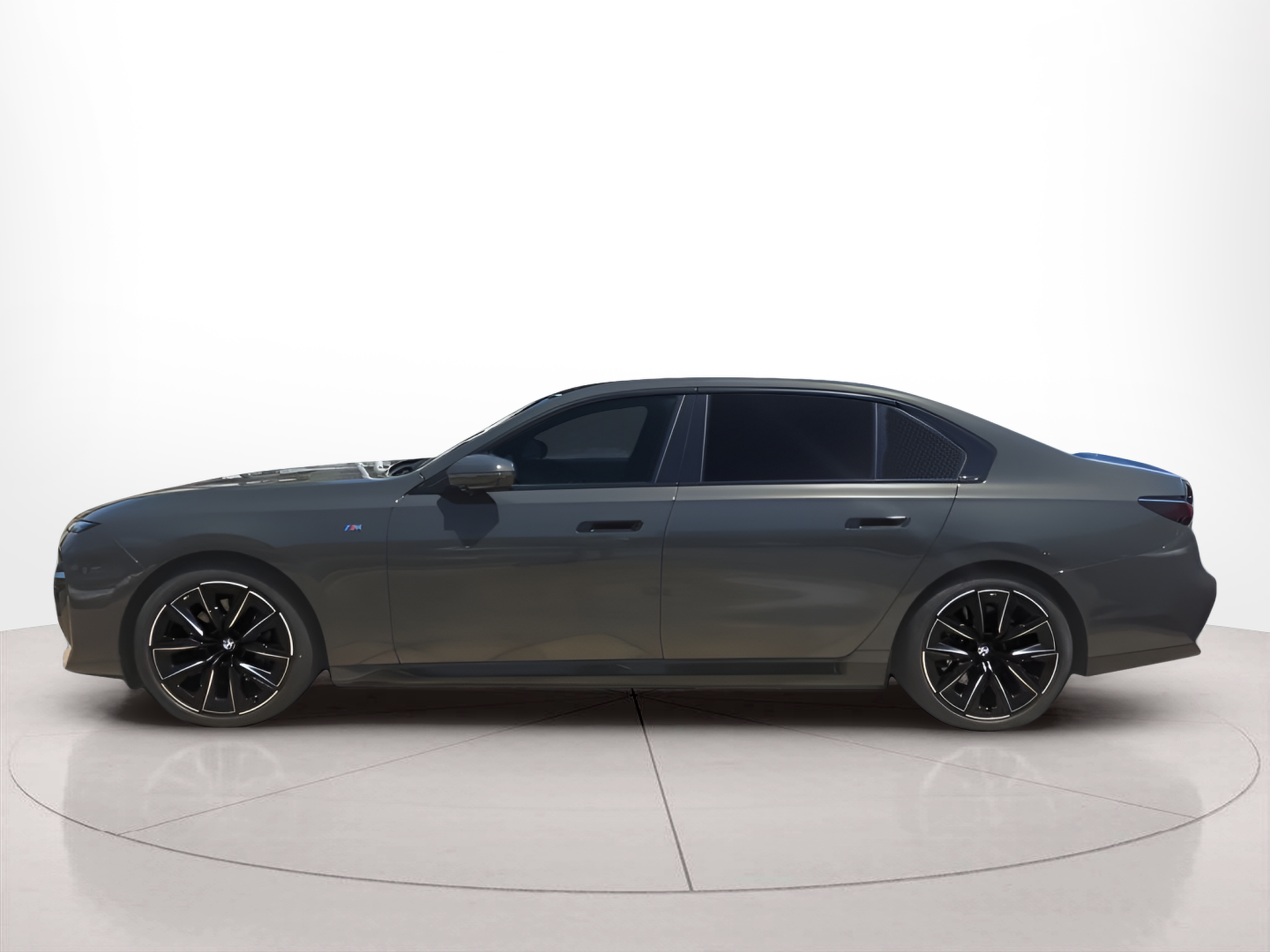 BMW I7 eDrive50 color Gris. Año 2024. 335KW(455CV). Elétrico. En concesionario Caetano Baviera Faro de Faro