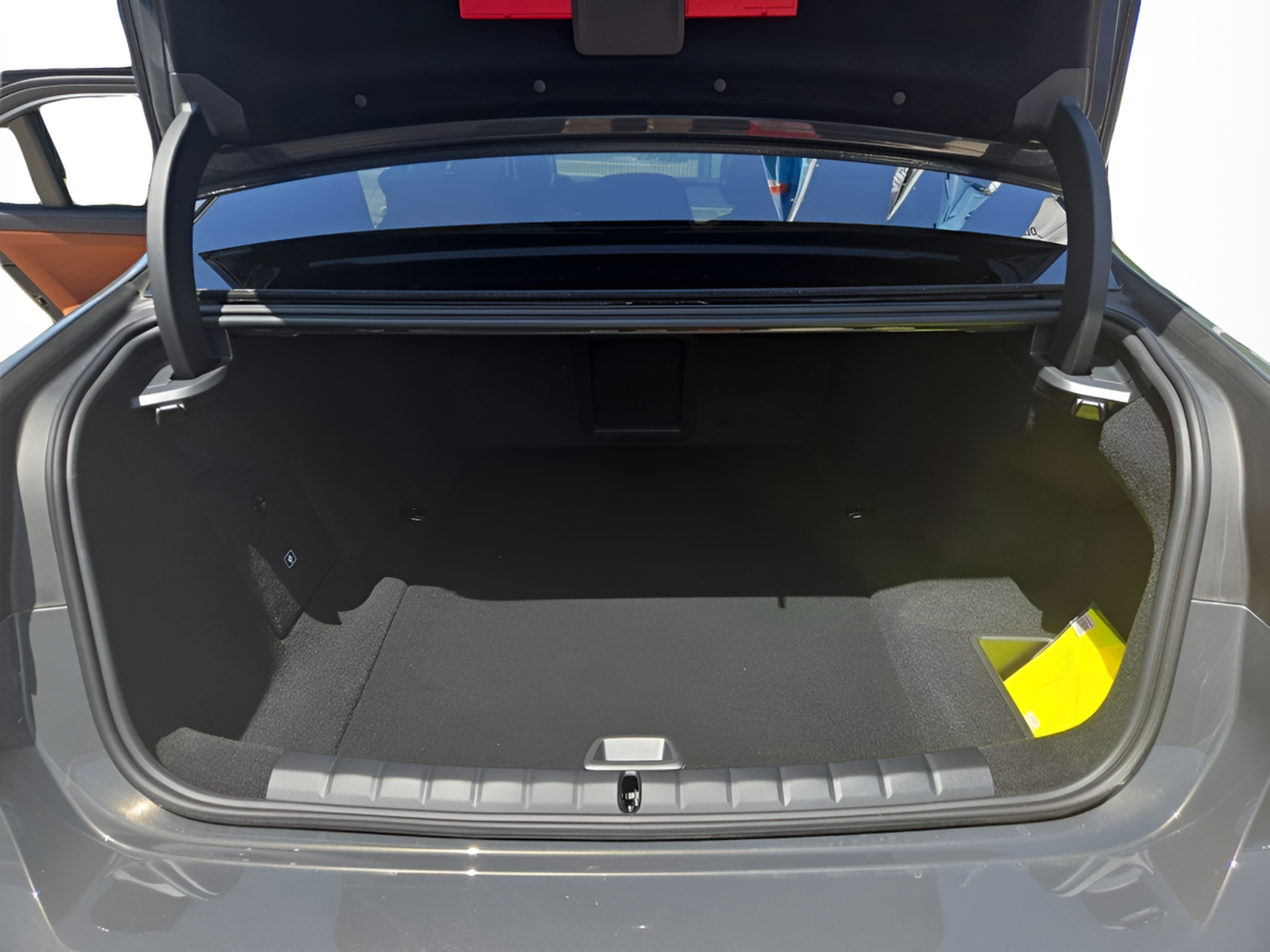 BMW I7 eDrive50 color Gris. Año 2024. 335KW(455CV). Elétrico. En concesionario Caetano Baviera Faro de Faro