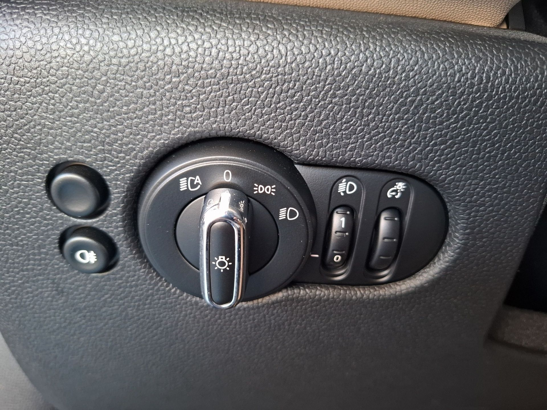 fotoG 18 del MINI MINI 3 Portas Cooper S E 135 kW (184 CV) 184cv Elétrico de 2022 em Vila Nova de Gaia
