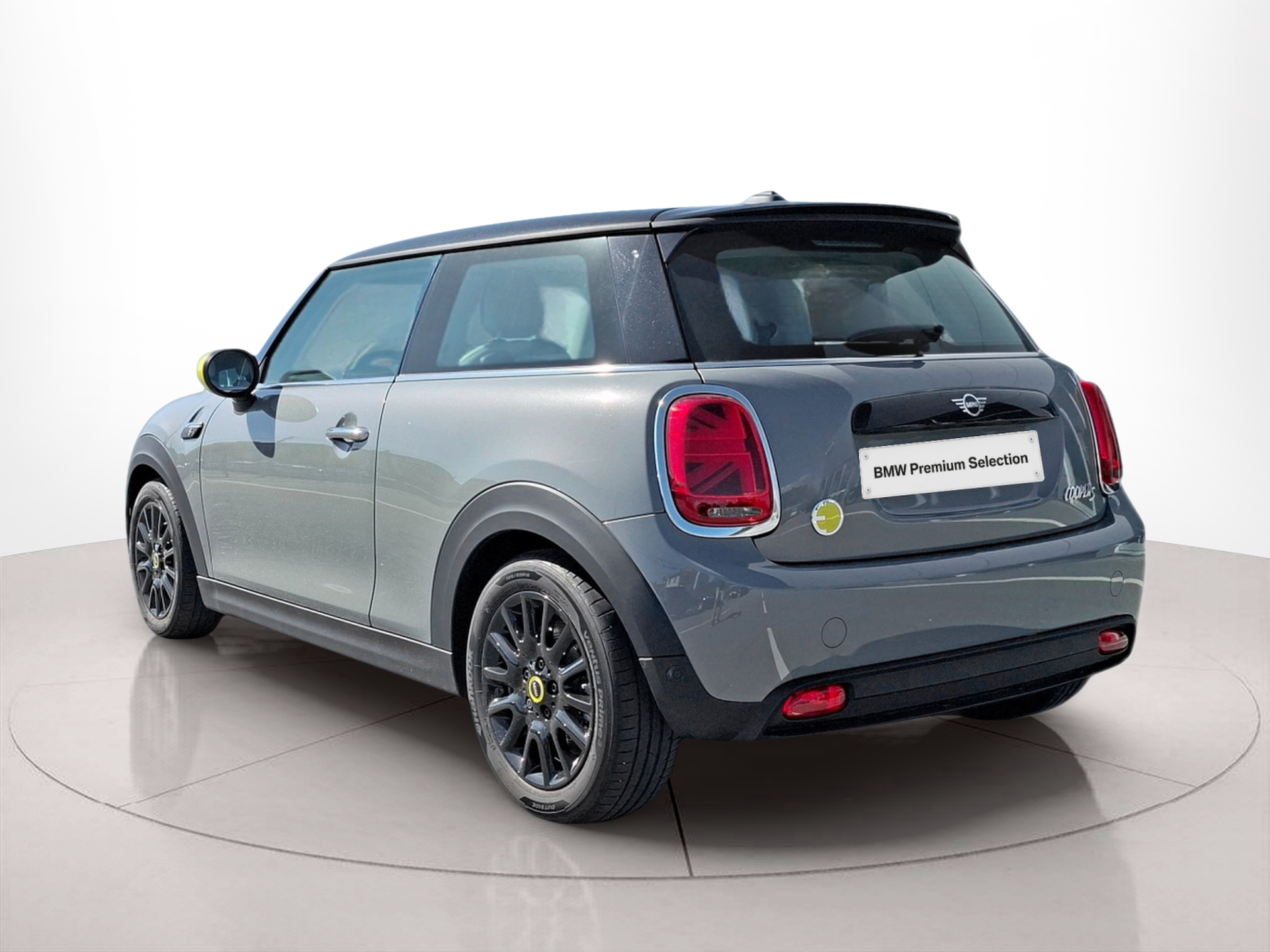 Fotos de MINI 3 Portas Cooper S E 135 kW (184 CV)