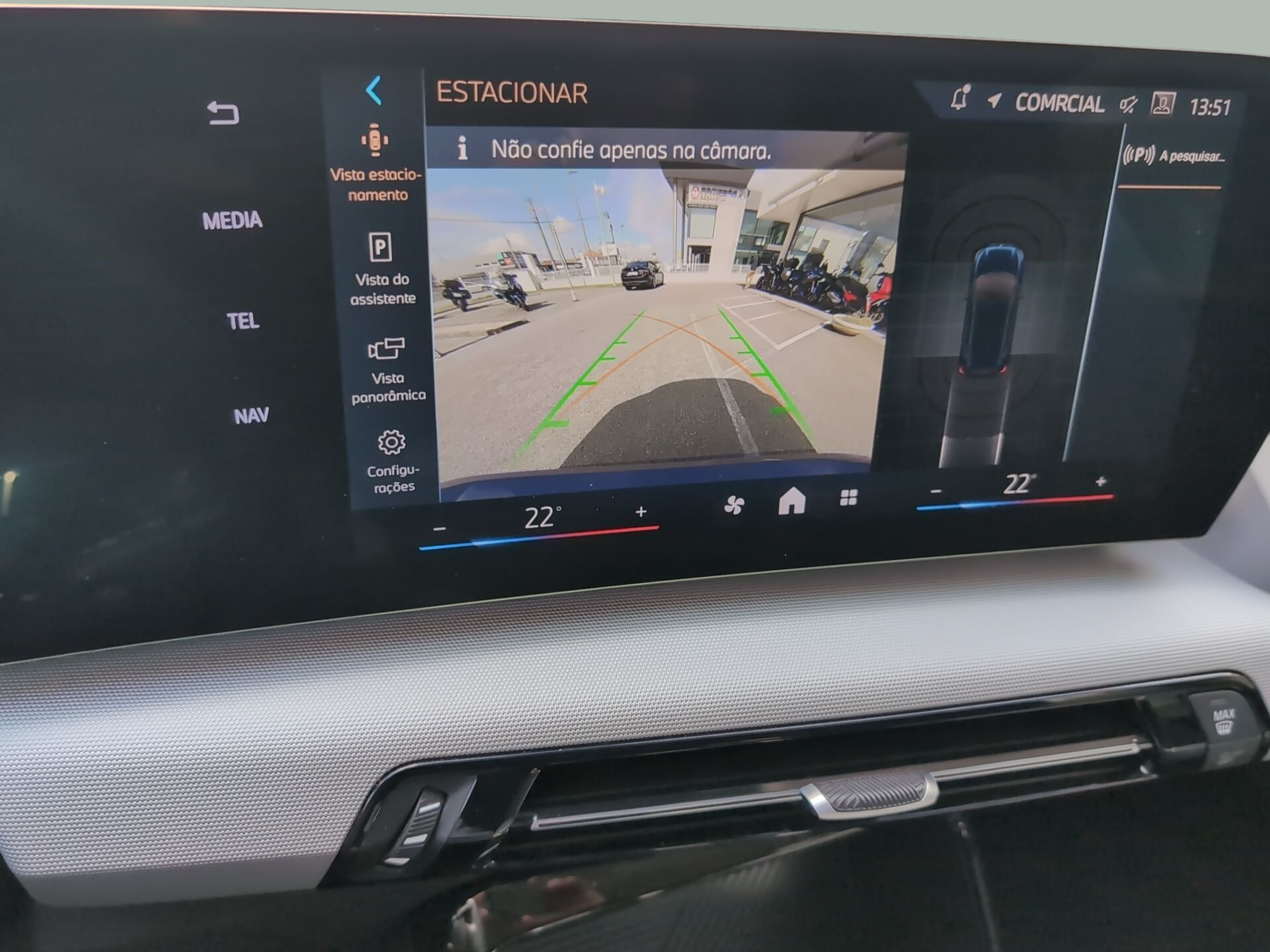 BMW Série 2 225xe Active Tourer color Azul. Año 2024. 180KW(245CV). Elétrico / Gasolina Híbrido. En concesionario Caetano Baviera Santa Maria da Feira de Santa Maria da Feira