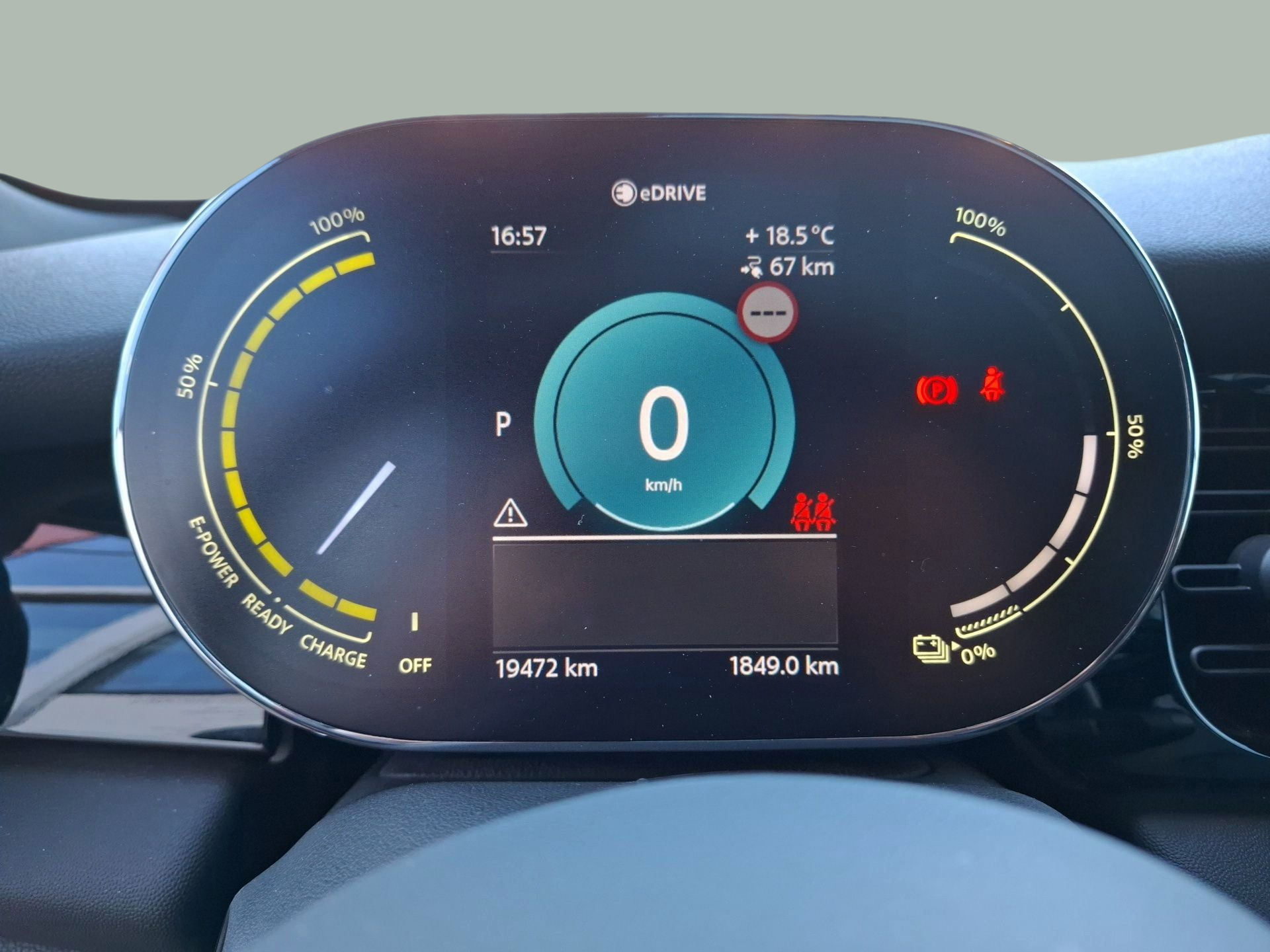 fotoG 16 del MINI MINI 3 Portas Cooper S E 135 kW (184 CV) 184cv Elétrico de 2023 em Vila Nova de Gaia