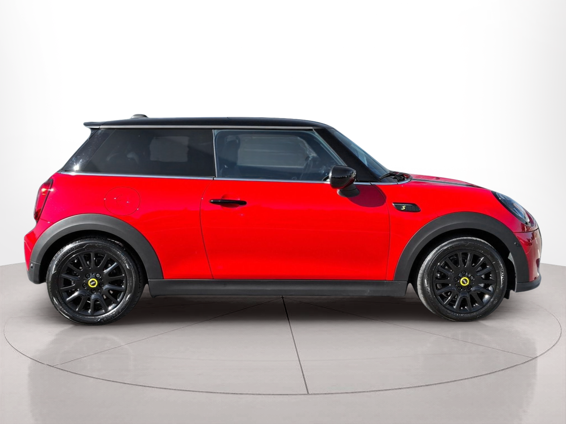 Fotos de MINI 3 Portas Cooper S E 135 kW (184 CV)