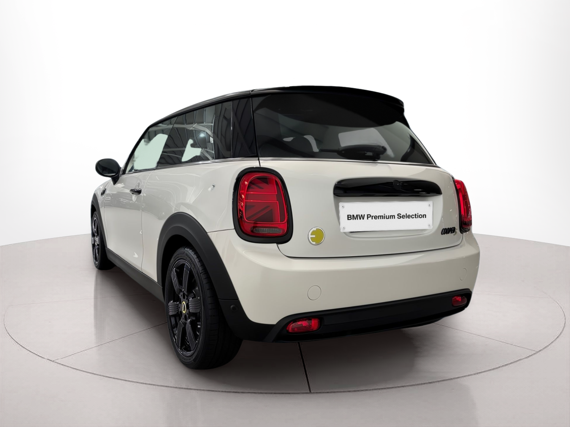 Fotos de MINI 3 Portas Cooper S E 135 kW (184 CV)