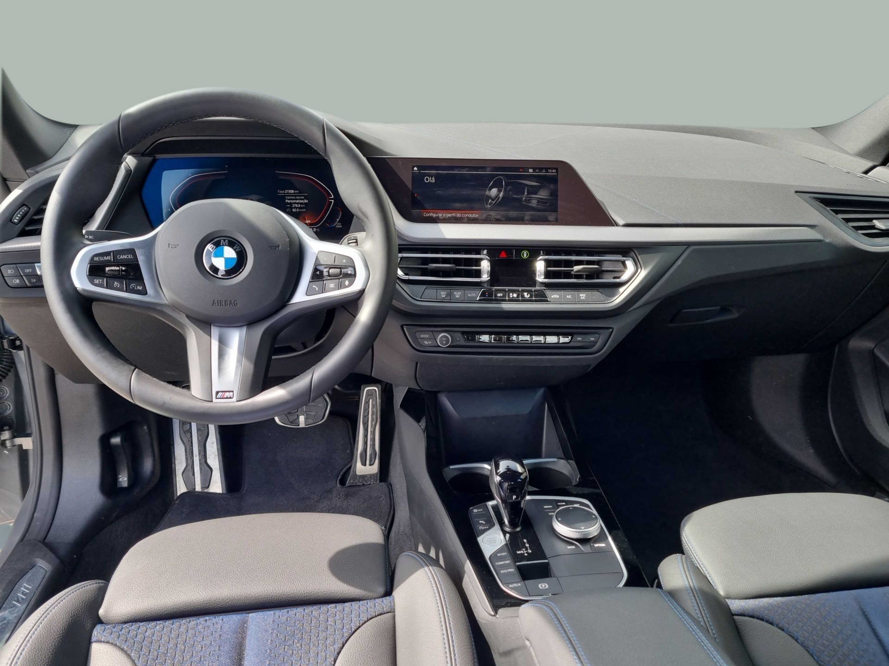 BMW Série 2 216d Gran Coupe color Azul. Año 2024. 85KW(116CV). Diesel. En concesionario Caetano Baviera Aveiro de Aveiro