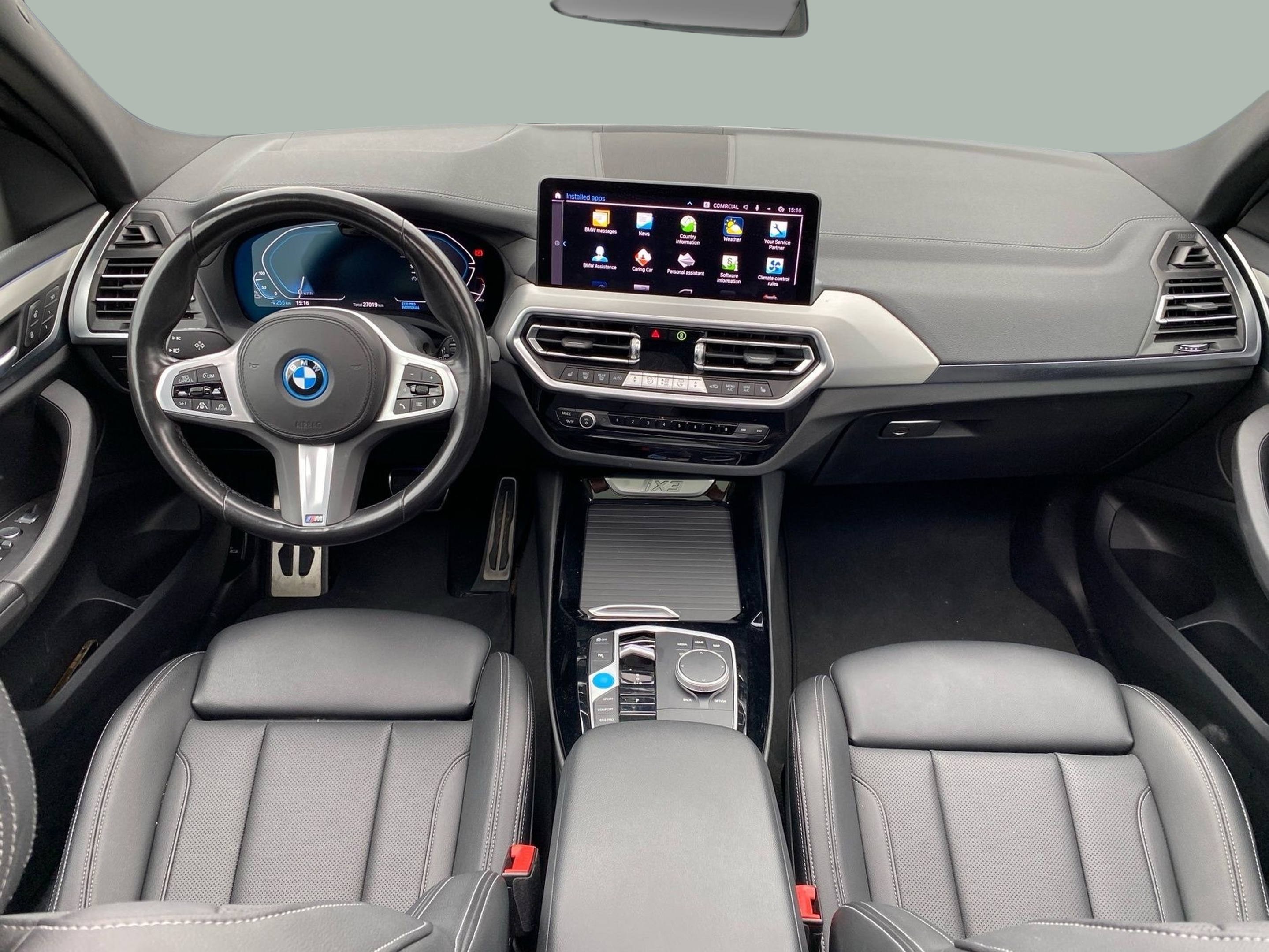 BMW iX3 iX3 80 kWh color Negro. Año 2023. 210KW(286CV). Elétrico. En concesionario Caetano Baviera Cascais de Cascais
