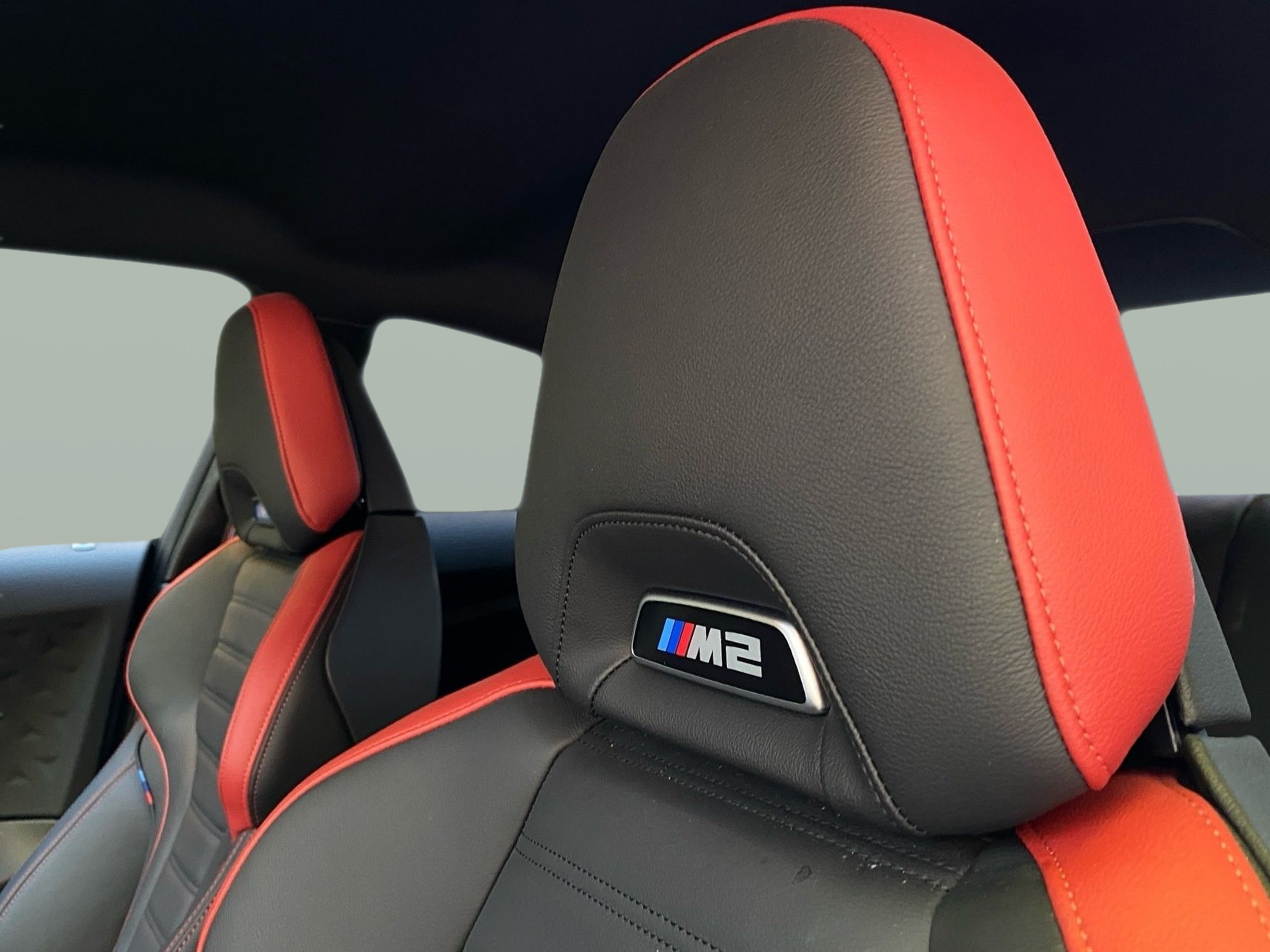 BMW M M2 Coupé color Gris. Año 2024. 353KW(480CV). Gasolina. En concesionario Caetano Baviera Cascais de Cascais